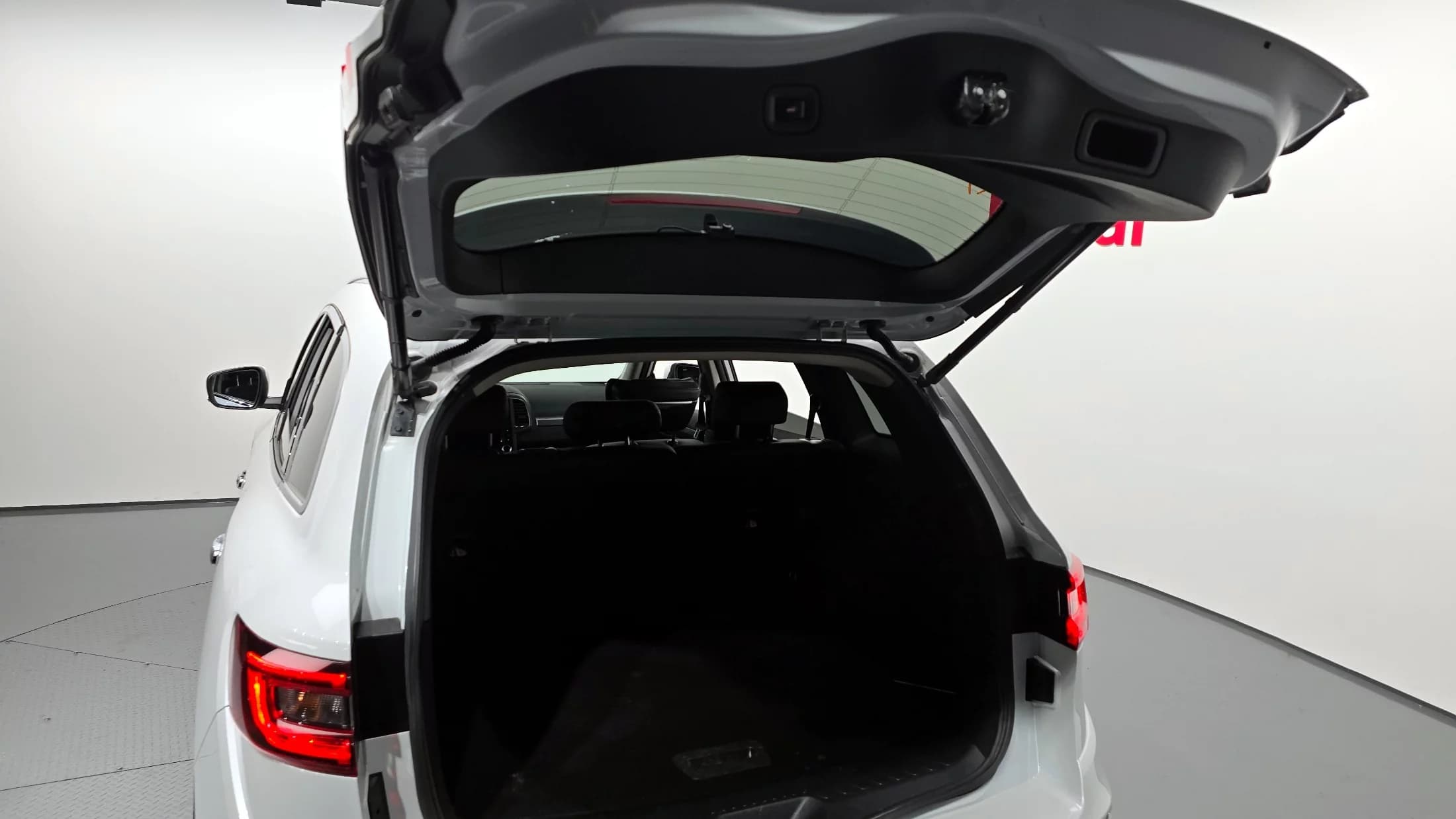Renault Samsung QM6 2.0 GDe LE 2WD, 2021 г. 57240 км. — фото 20
