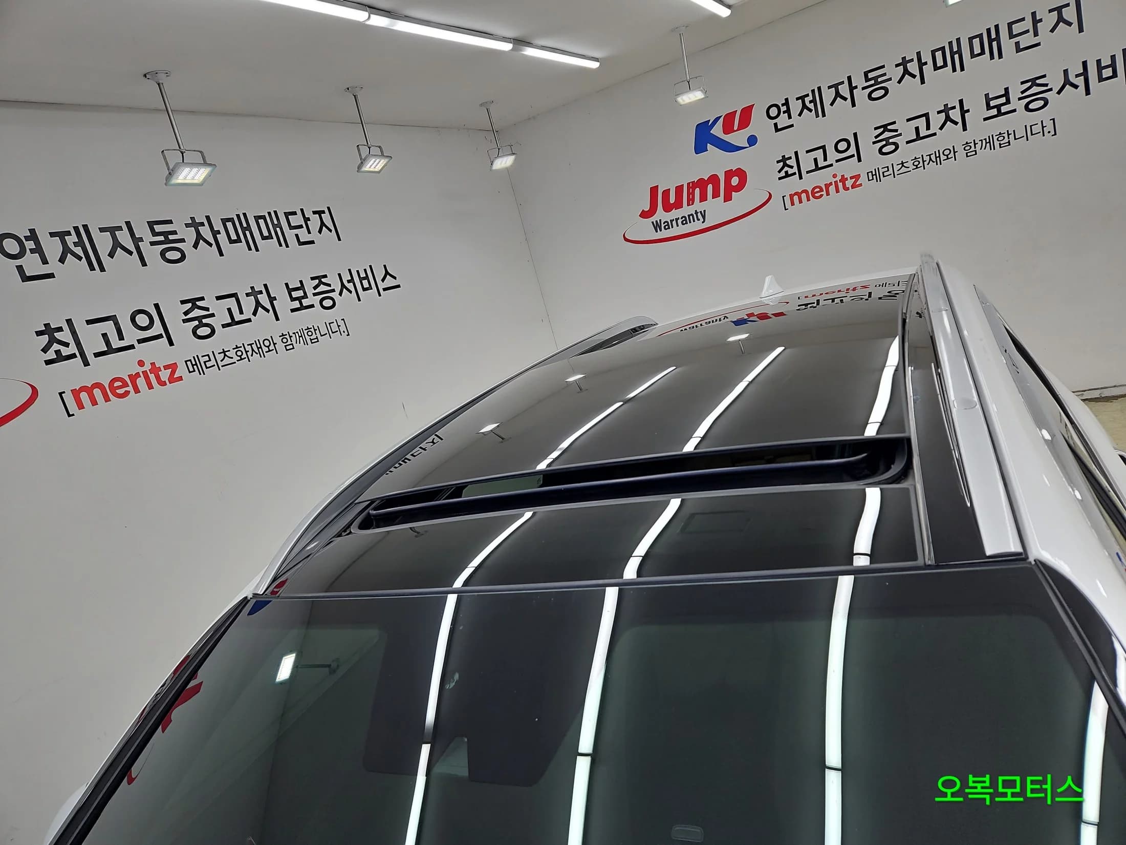Hyundai Santa Fe Gasoline 2.5T 2WD Calligraphy, 2022 г. 93255 км. — фото 12