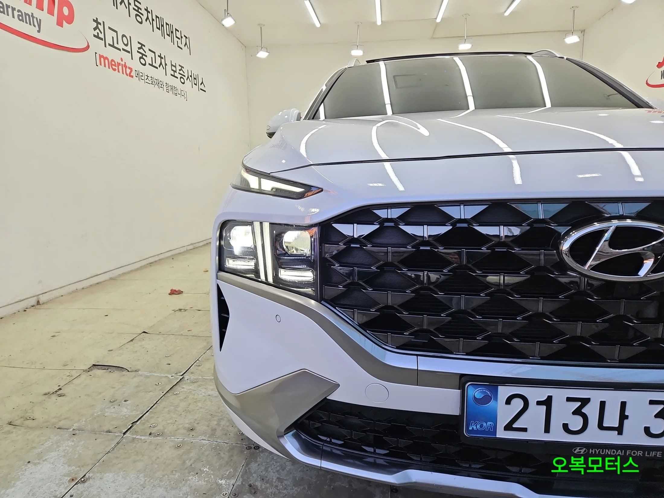 Hyundai Santa Fe Gasoline 2.5T 2WD Calligraphy, 2022 г. 93255 км. — фото 18