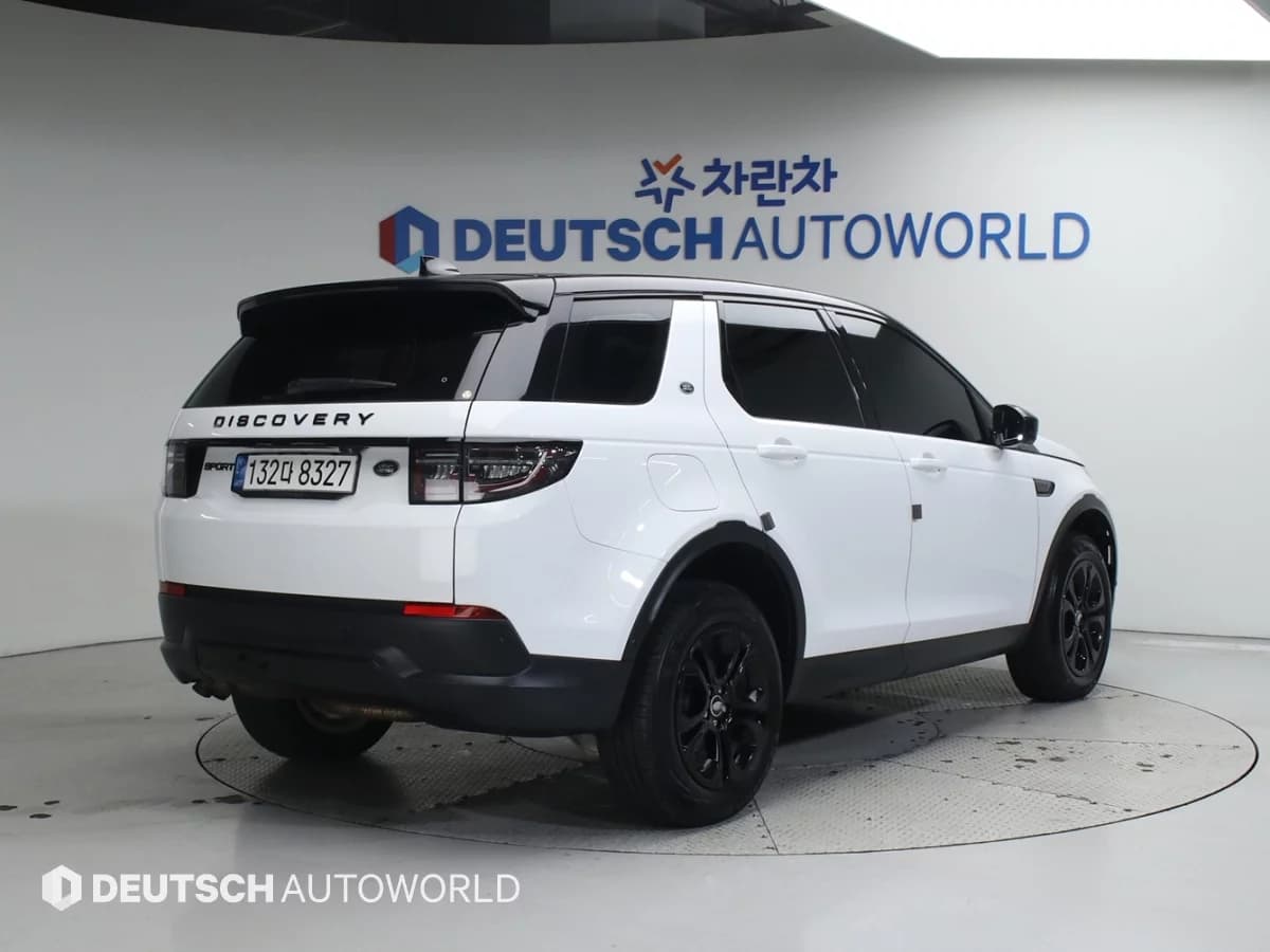 Land Rover DISCOVERY SPORT D200 S, 2021 г. 73118 км. — фото 2