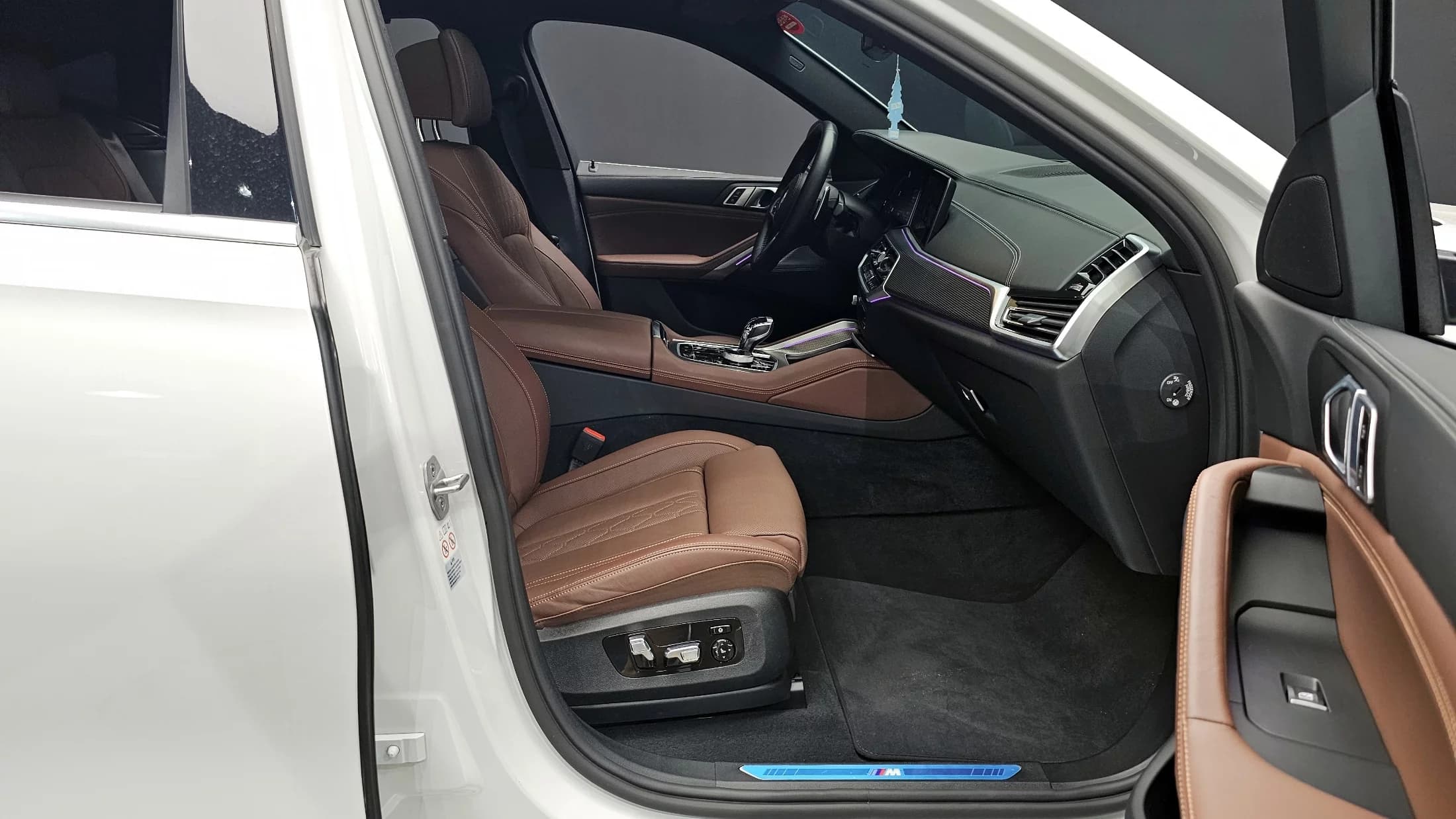 BMW X6 xDrive40i M Sport, 2022 г. 58602 км. — фото 10