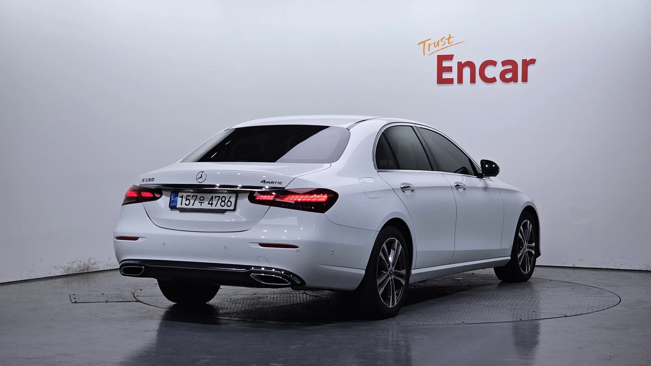 Mercedes-Benz E-Class E350 4MATIC Avantgarde, 2022 г. 67382 км. — фото 2