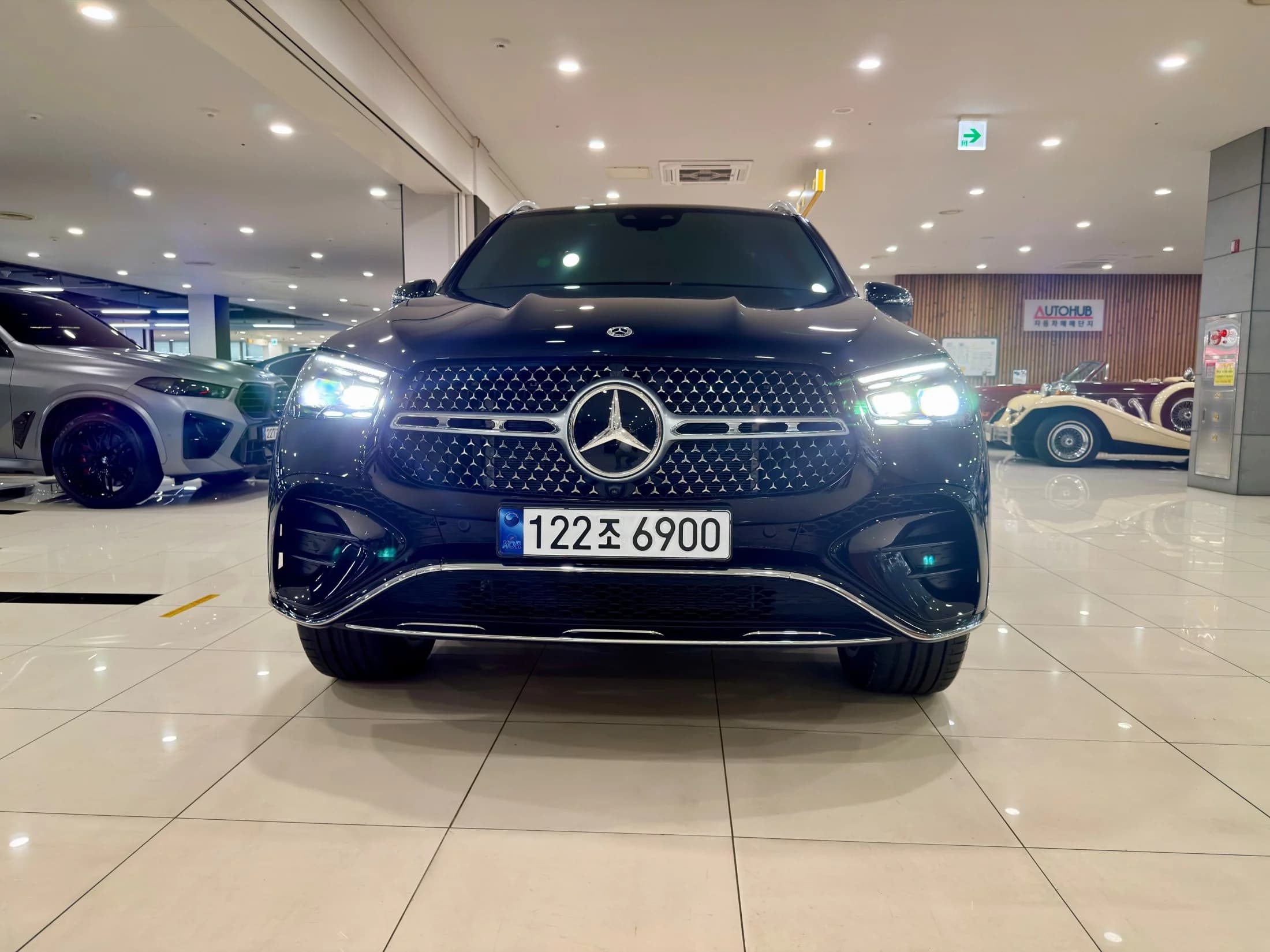 Mercedes-Benz GLE-Class GLE450 4MATIC, 2025 г. 9876 км. — фото 3