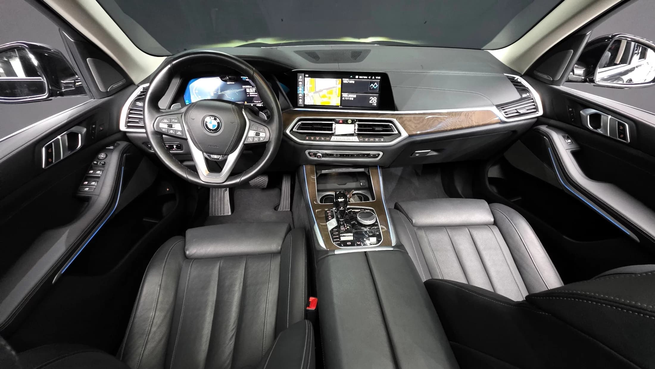 BMW X5 xDrive 45e xLine, гибрид, 2021 г. 38986 км. — фото 7