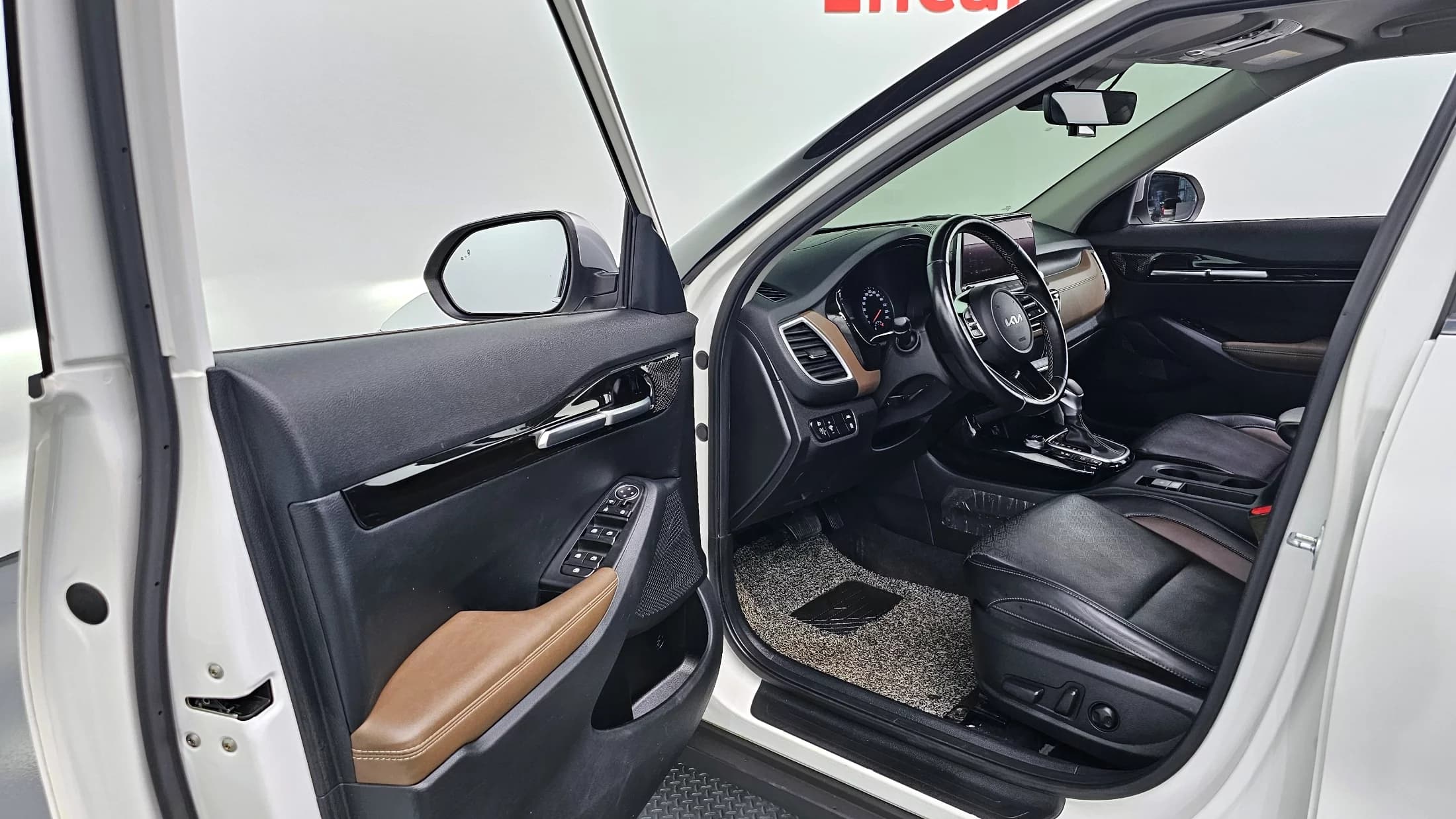 Kia Seltos Gasoline 1.6 Turbo 2WD Gravity, 2021 г. 34804 км. — фото 10