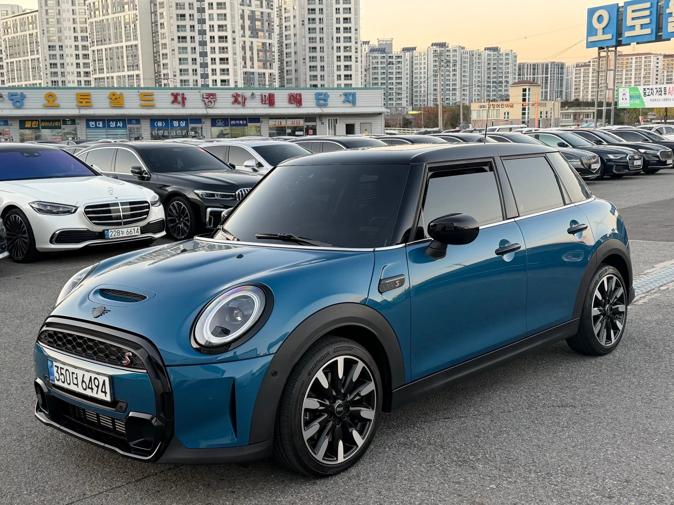MINI Cooper 5Door Classic Third Generation, 2022 г. 55065 км. — фото 5