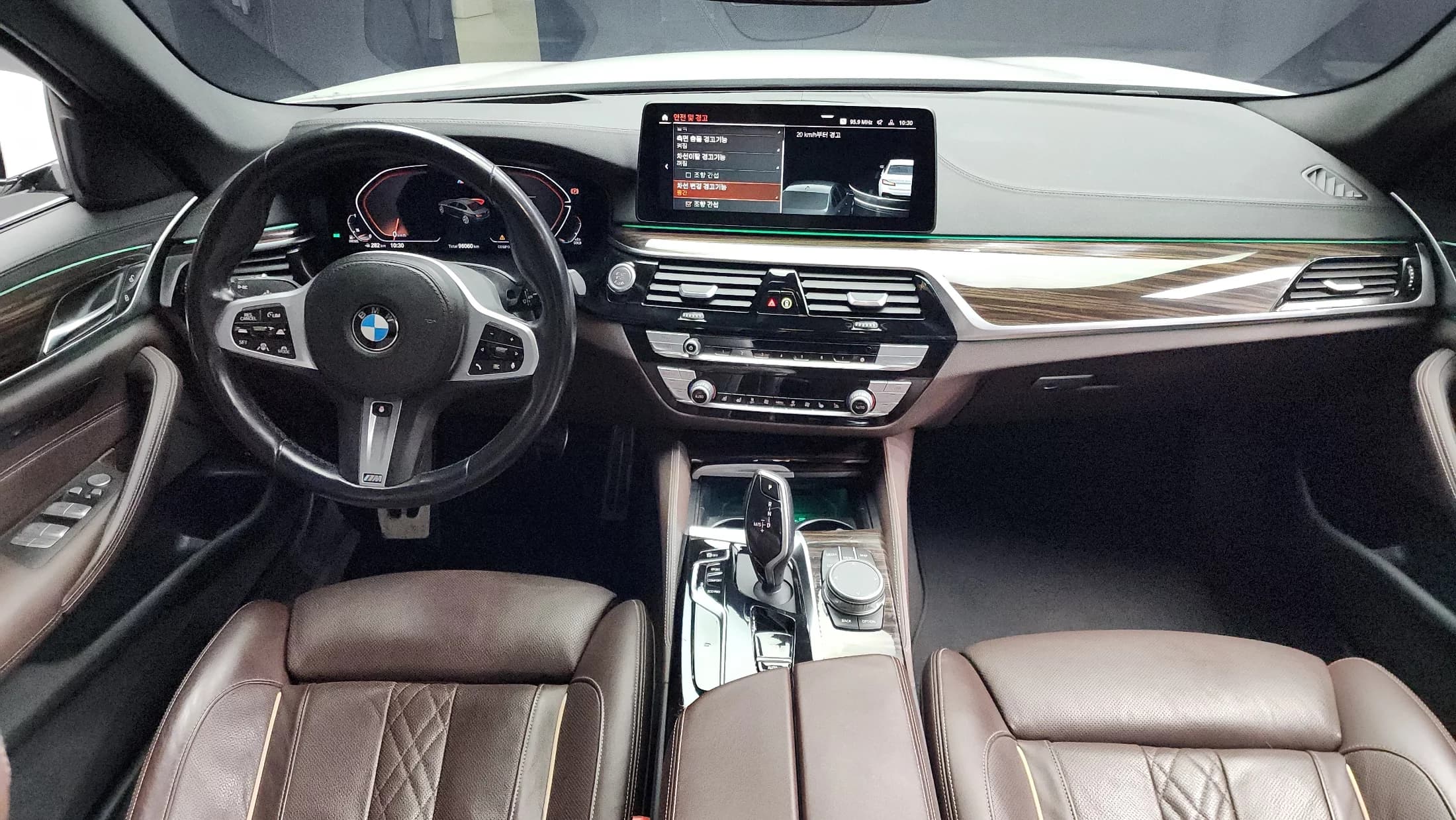 BMW 5-Series 523d xDrive M Sport, 2022 г. 96170 км. — фото 7
