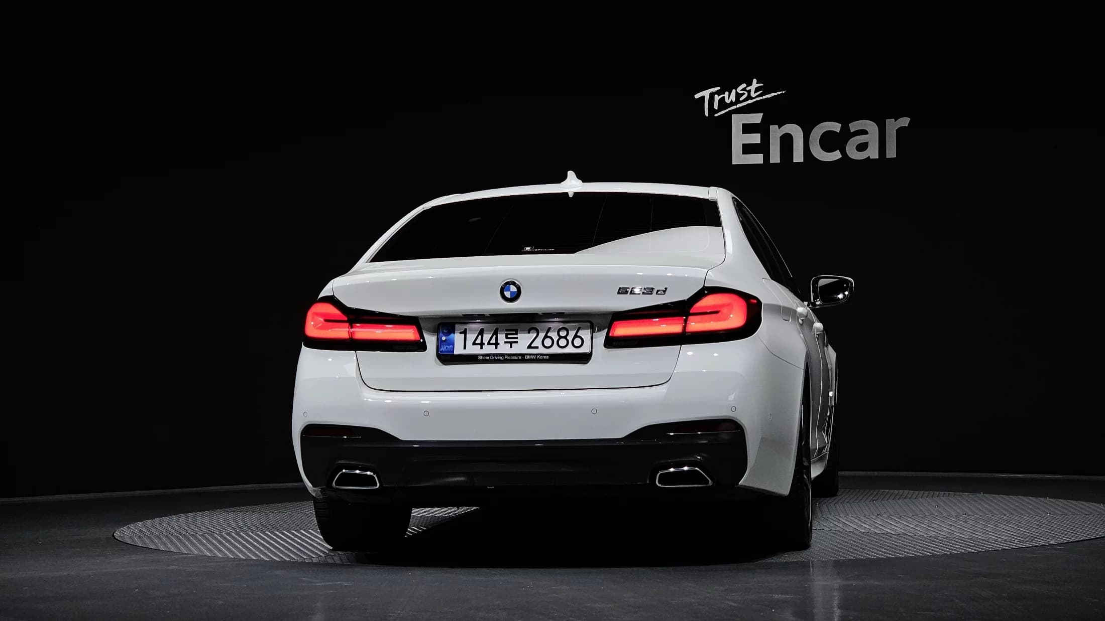 BMW 5-Series 523d M Sport, 2023 г. 21641 км. — фото 4