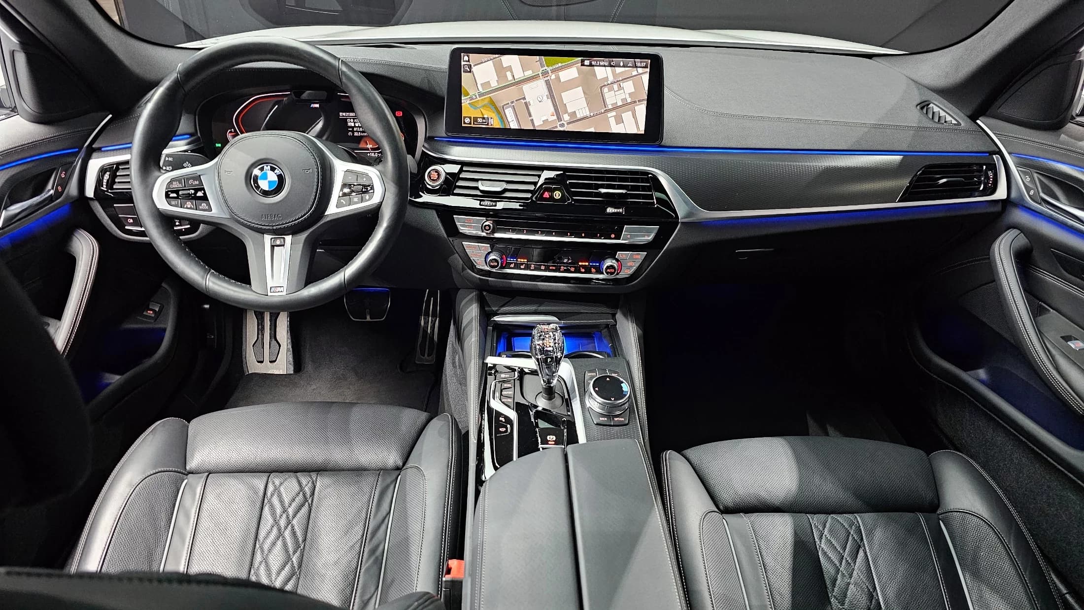 BMW 5-Series 523d M Sport, 2023 г. 21641 км. — фото 7