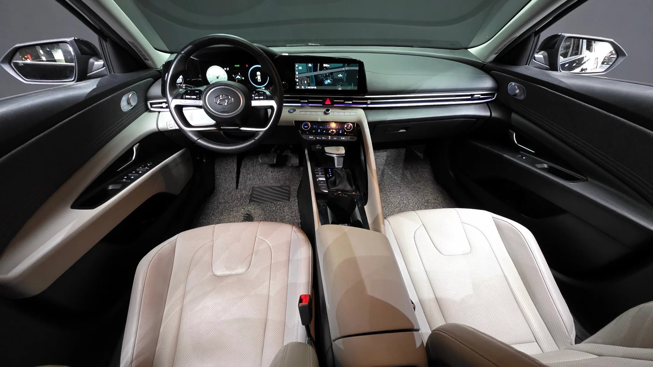 Hyundai AVANTE (Хендай Элантра) 1.6 Inspiration, 2021 г. 31171 км. — фото 7