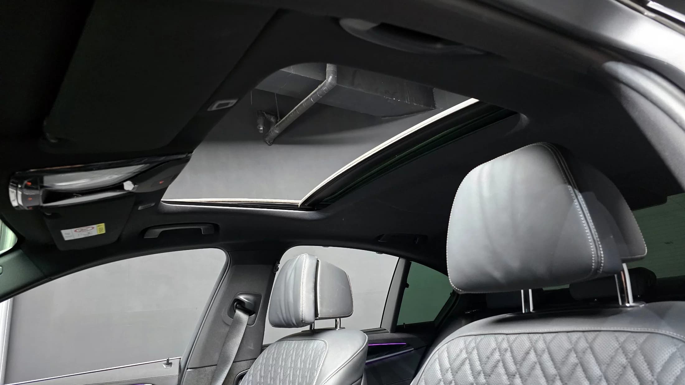 BMW 5-Series 530i M Sport Package, 2022 г. 38077 км. — фото 19