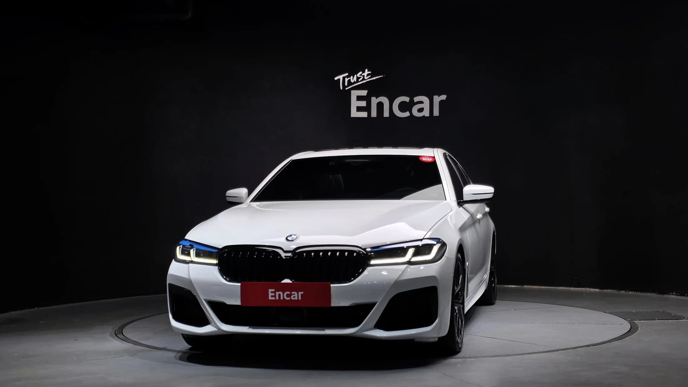 BMW 5-Series 530i M Sport Package, 2022 г. 38077 км. — фото 3