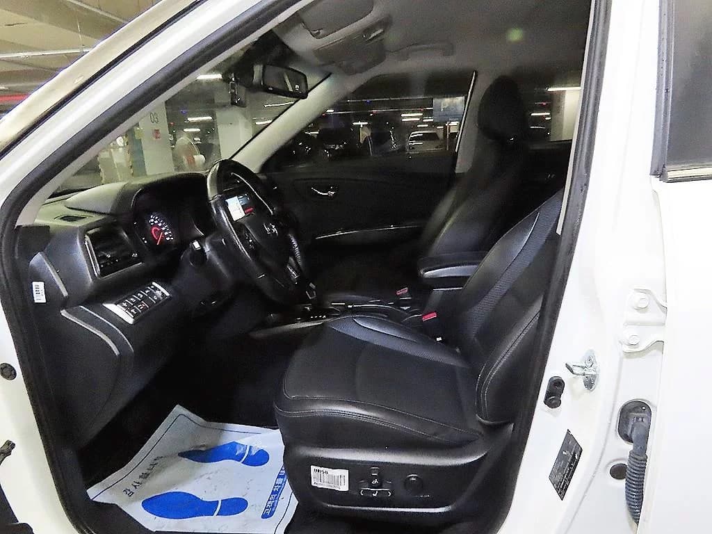 SsangYong TIBOLI Gasoline 1.5 2WD V3, 2022 г. 120571 км. — фото 6