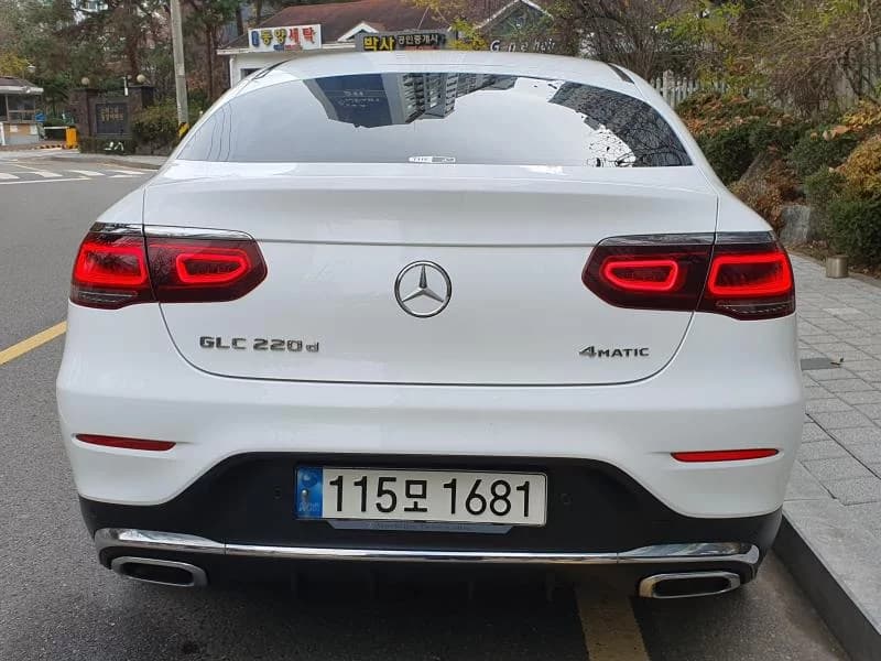 Mercedes-Benz GLC-Class GLC220 d 4MATIC Coupe, 2021 г. 62621 км. — фото 4
