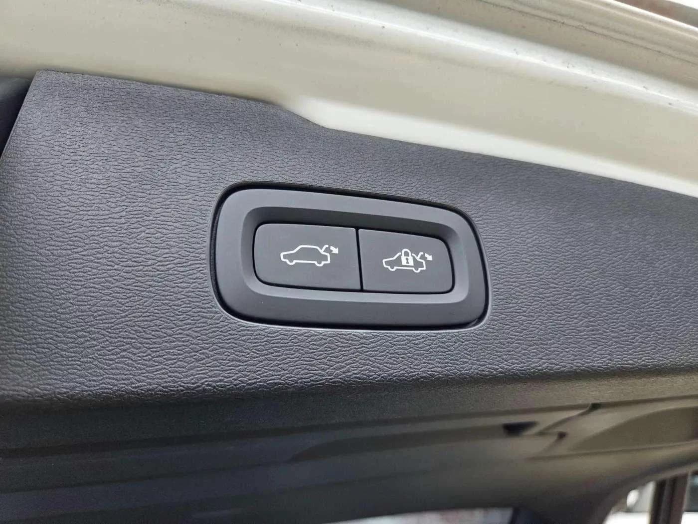 Volvo V60 B5 Ultra AWD, 2025 г. 6712 км. — фото 20