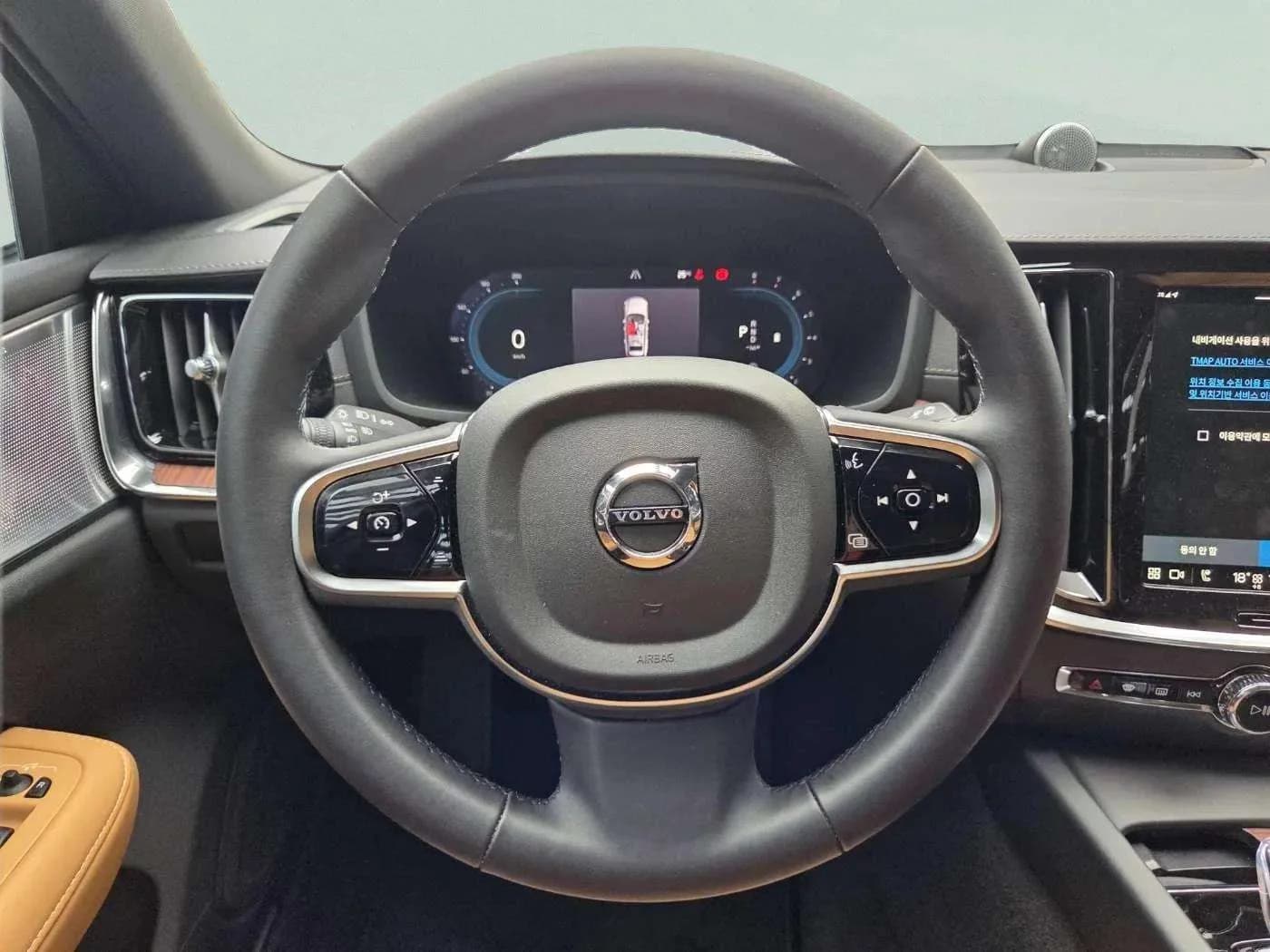 Volvo V60 B5 Ultra AWD, 2025 г. 6712 км. — фото 7