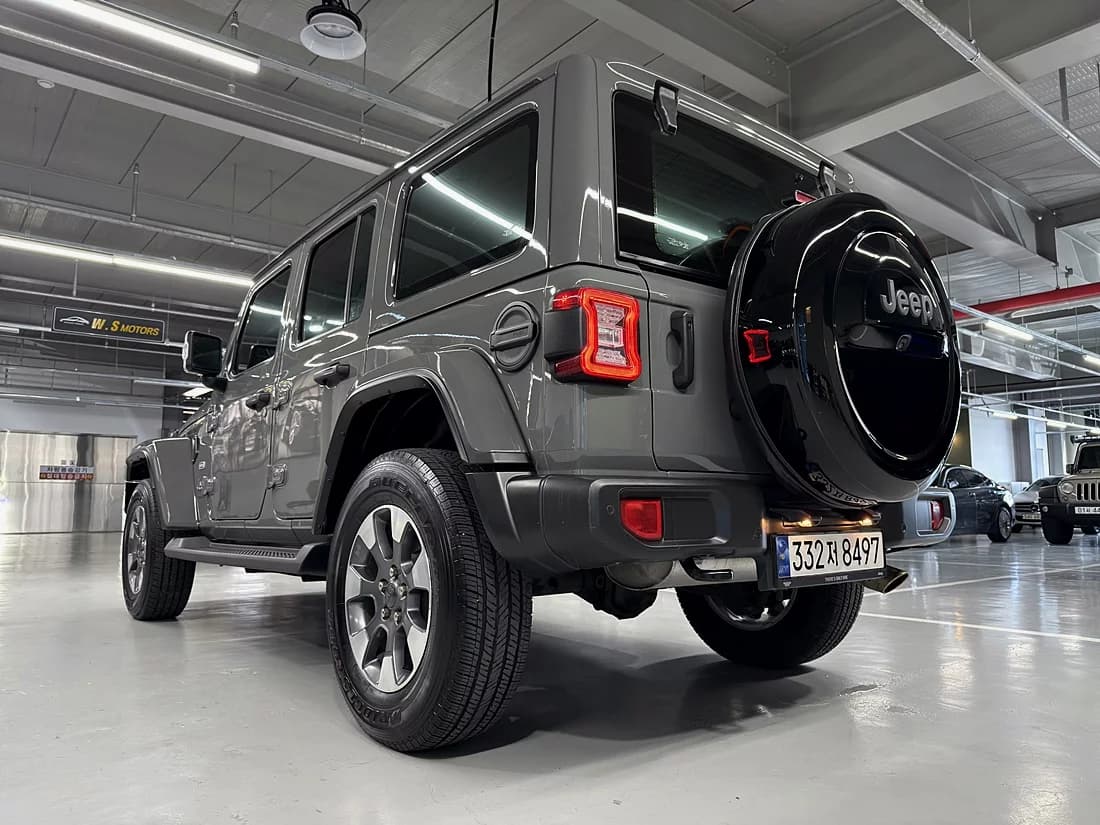 Jeep WRANGLER 2.0 Overland Power Top 4Door, 2023 г. 26074 км. — фото 4