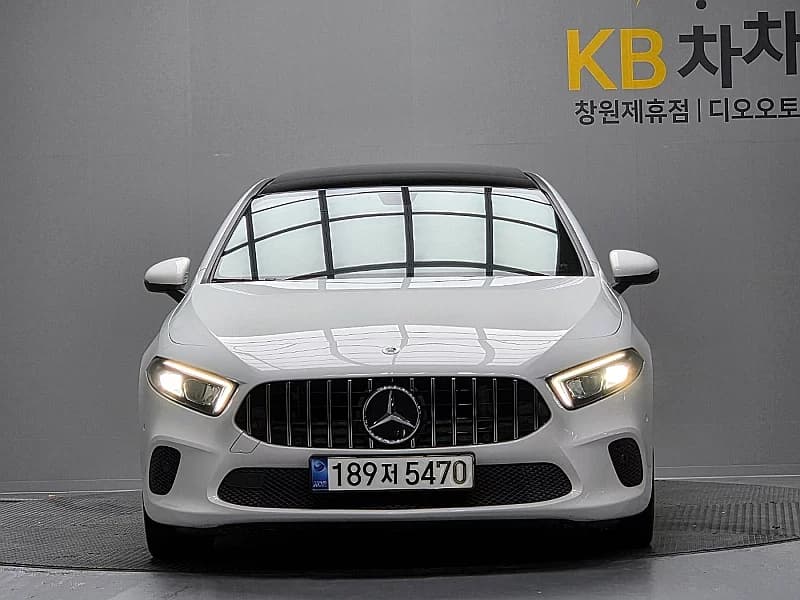 Mercedes-Benz A-Class A250 4MATIC Sedan, 2021 г. 75944 км. — фото 3