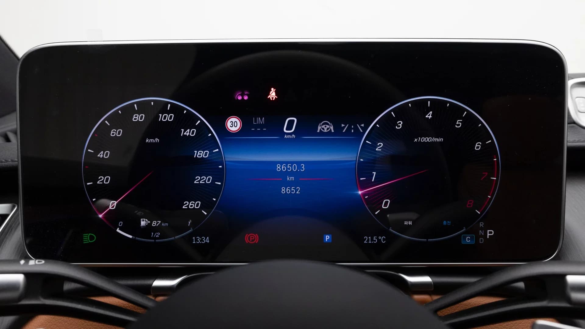 Mercedes-Benz S-Class S450L 4MATIC, 2024 г. 8744 км. — фото 8