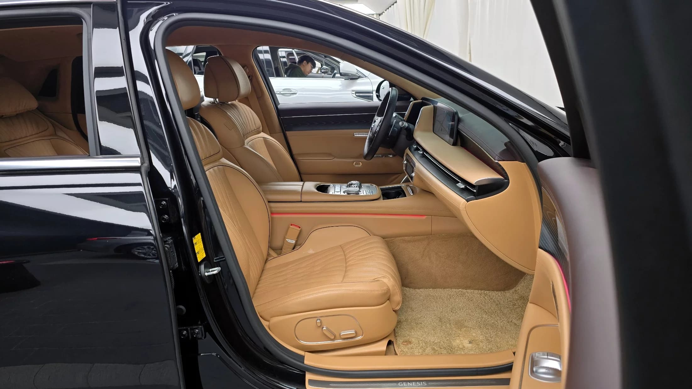 Genesis G90 Gasoline 3.5 Turbo AWD, 2022 г. 77106 км. — фото 11