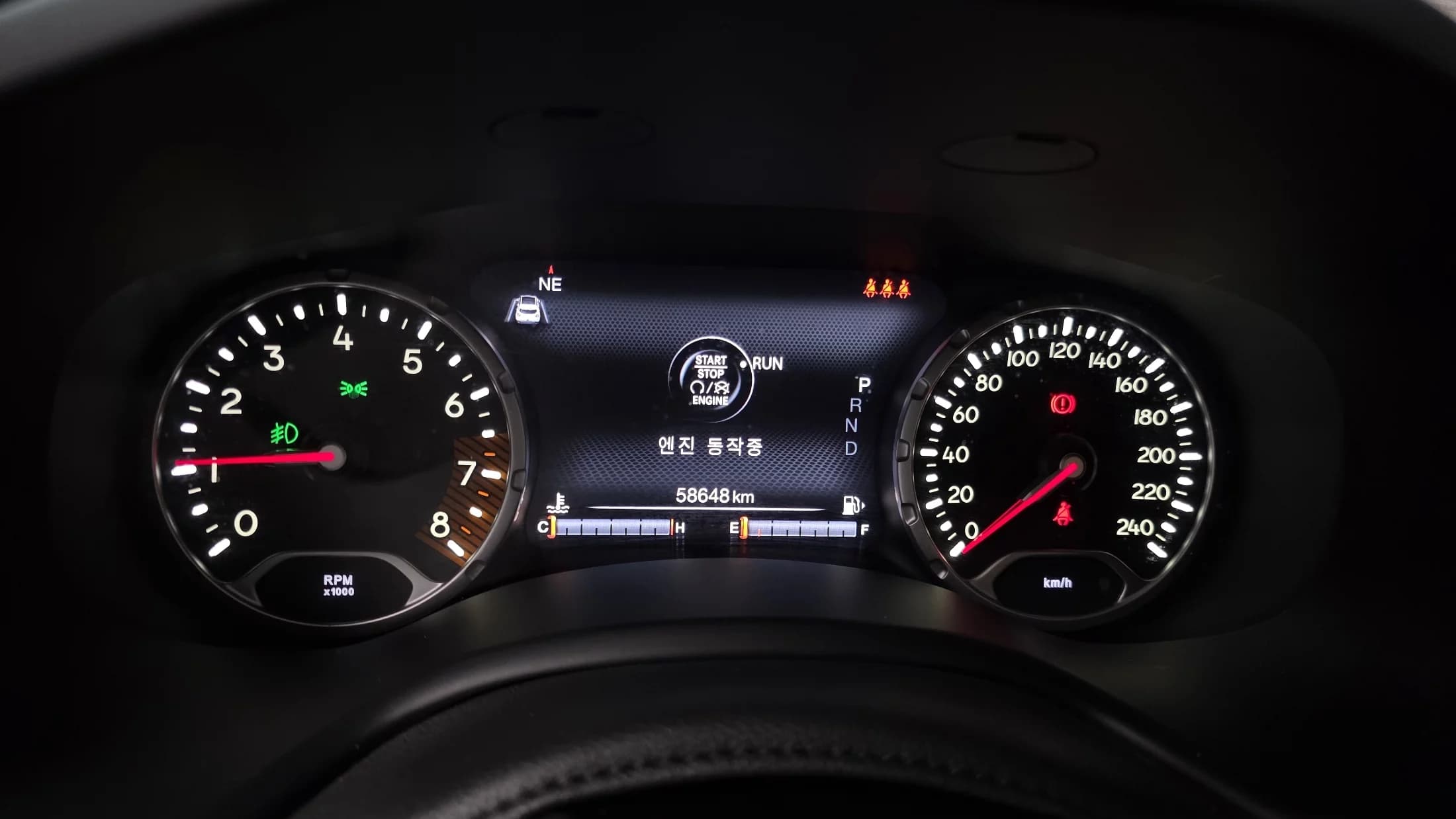 Jeep RENEGADE 2.4 Limited AWD, 2021 г. 58762 км. — фото 8