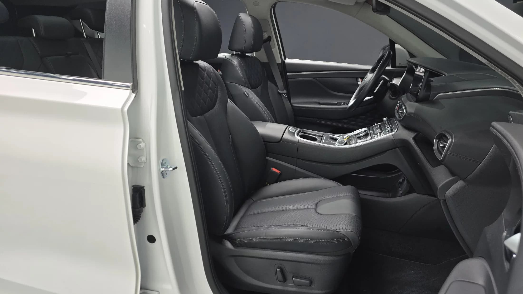 Hyundai Santa Fe Diesel 2.2 2WD Prestige, 2023 г. 26275 км. — фото 10