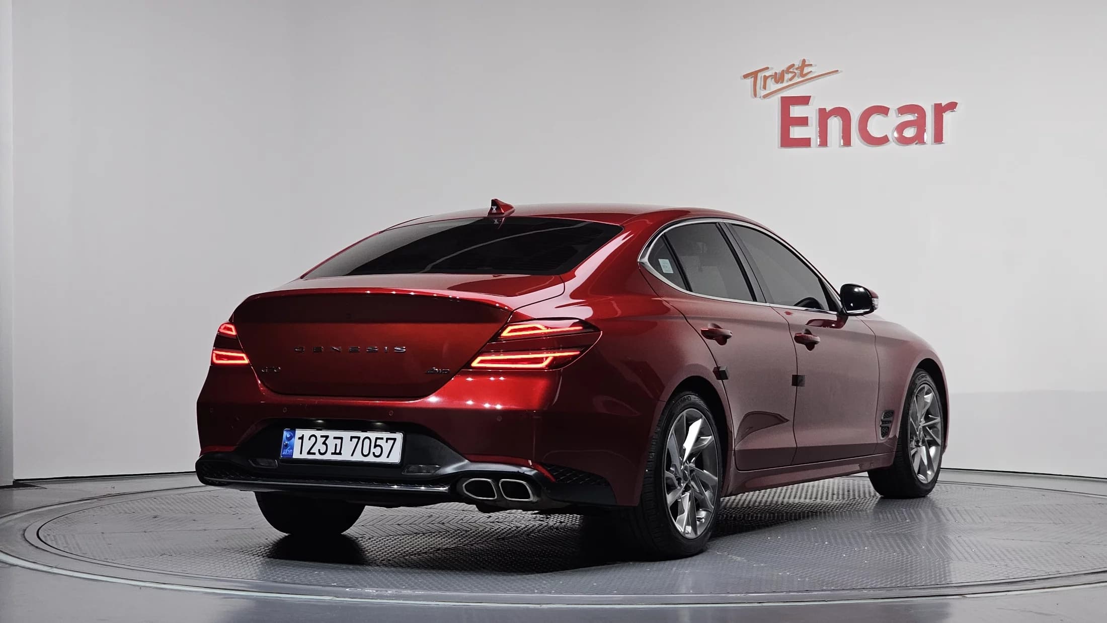 Genesis G70 Gasoline 2.0T 4WD, 2022 г. 92632 км. — фото 2