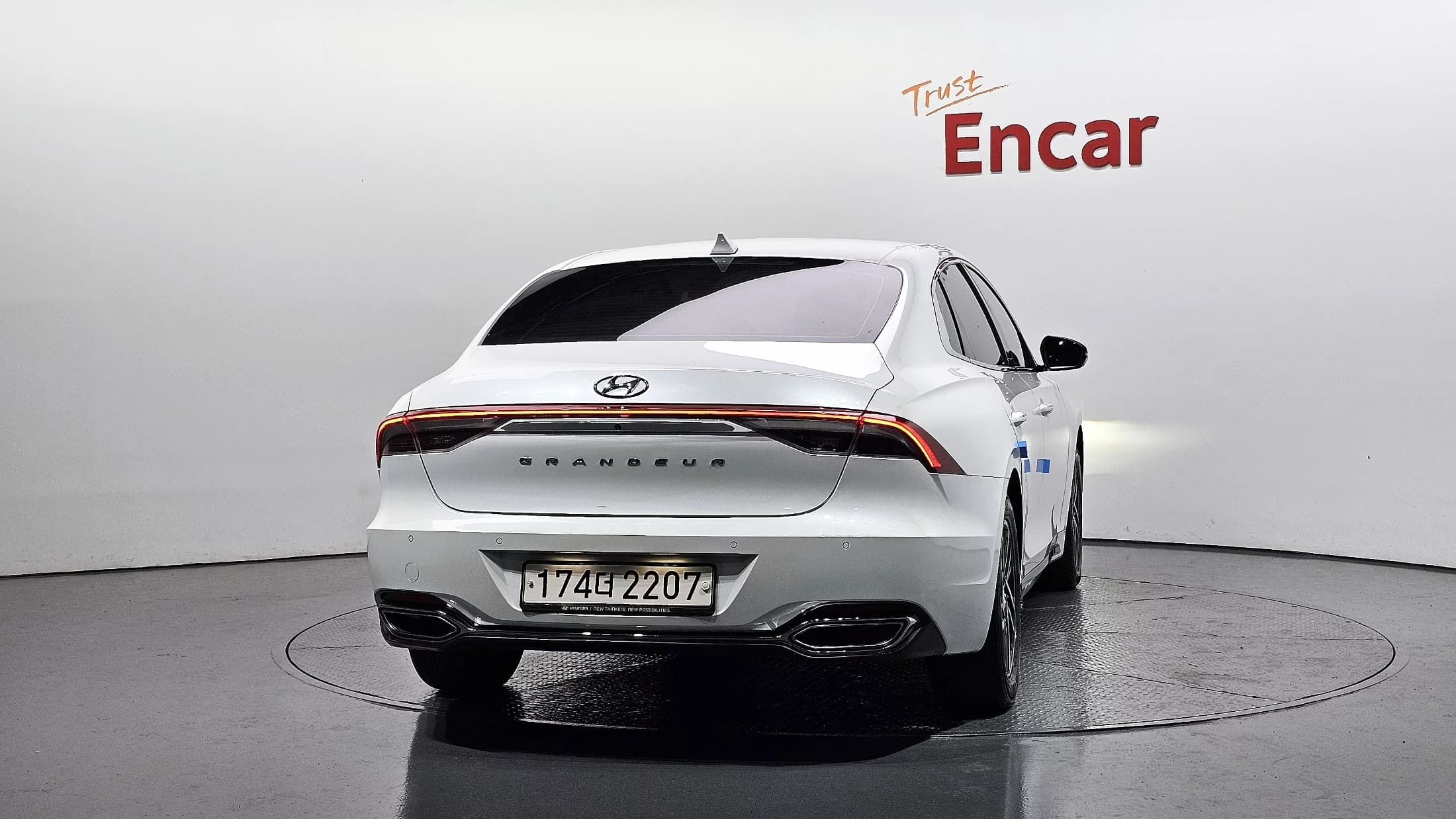 Hyundai Grandeur 2.5 Premium, 2022 г. 91766 км. — фото 4
