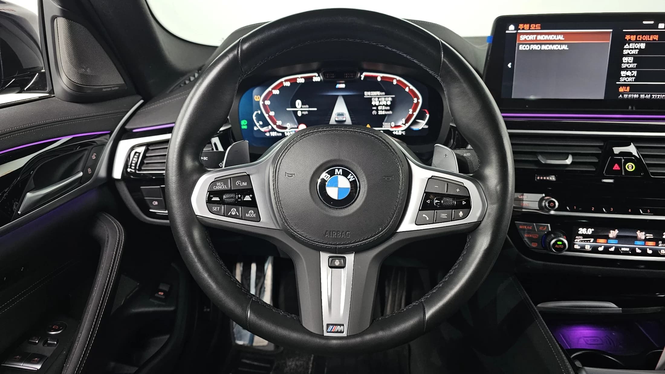 BMW 5-Series 530i M Sport Package, 2023 г. 34017 км. — фото 13