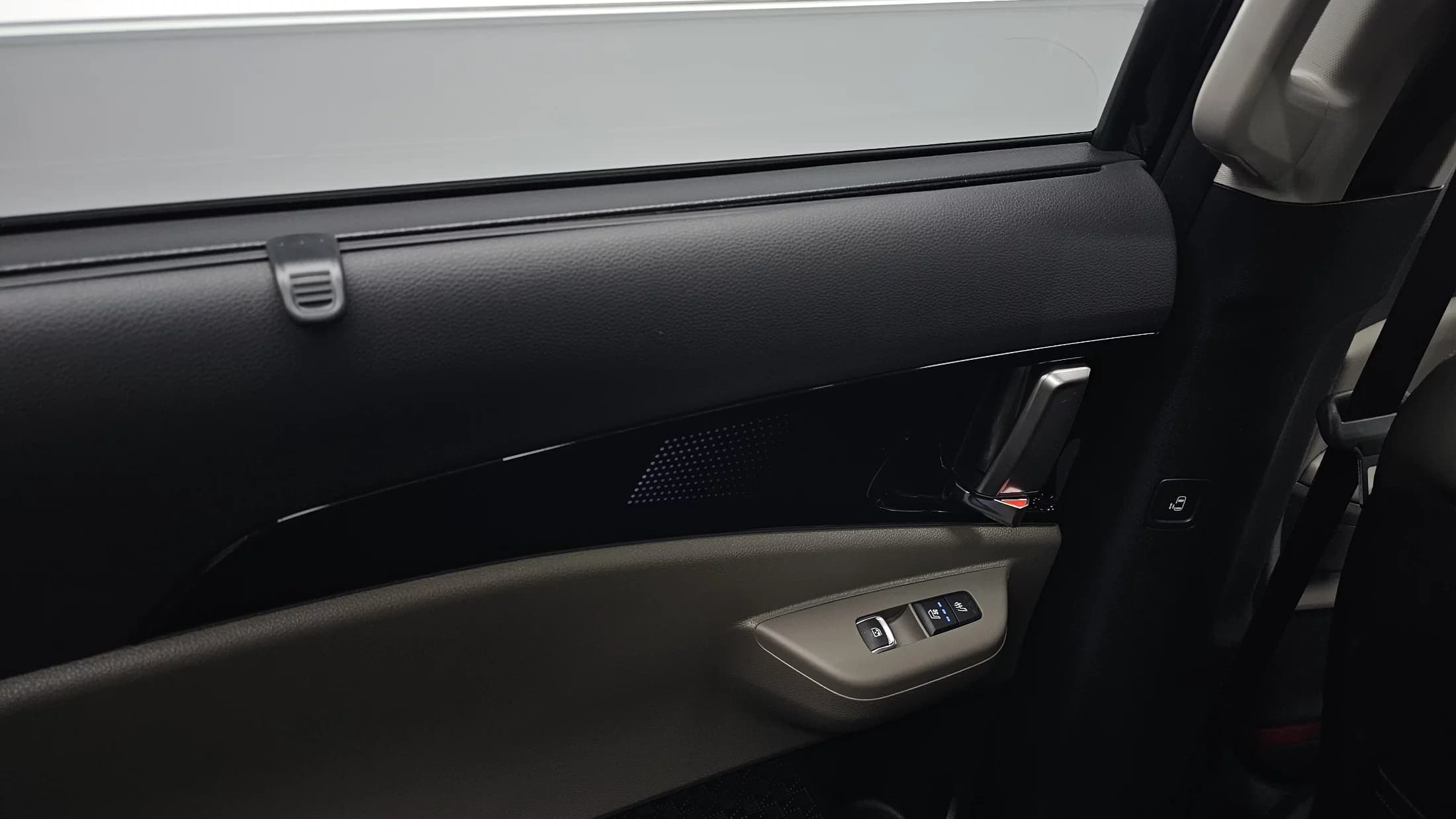 Kia Carnival Gasoline 7-Seater Gravity, 2023 г. 38952 км. — фото 19