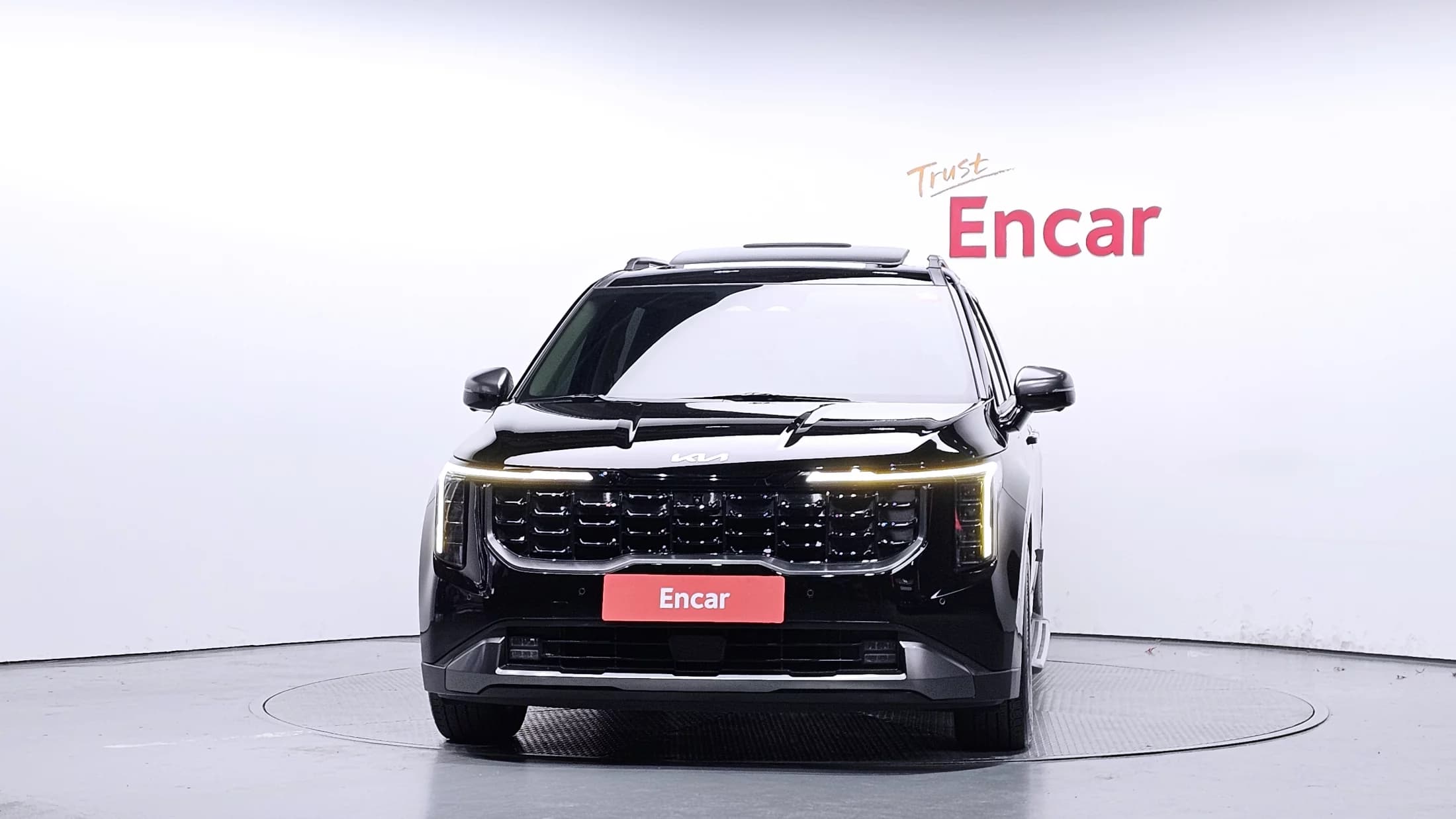 Kia Carnival Gasoline 7-Seater Gravity, 2023 г. 38952 км. — фото 3