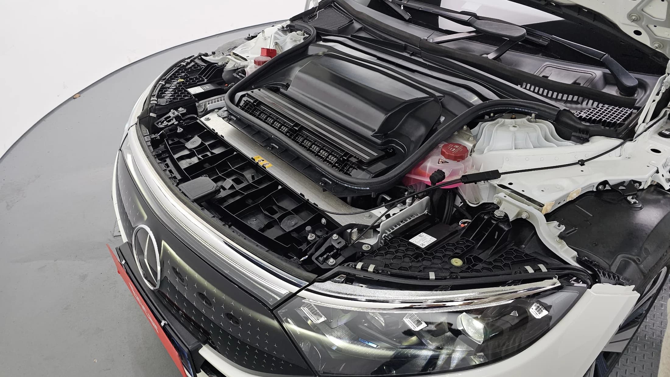 Mercedes-Benz EQS EQS350, электромобиль, 2022 г. 70966 км. — фото 6