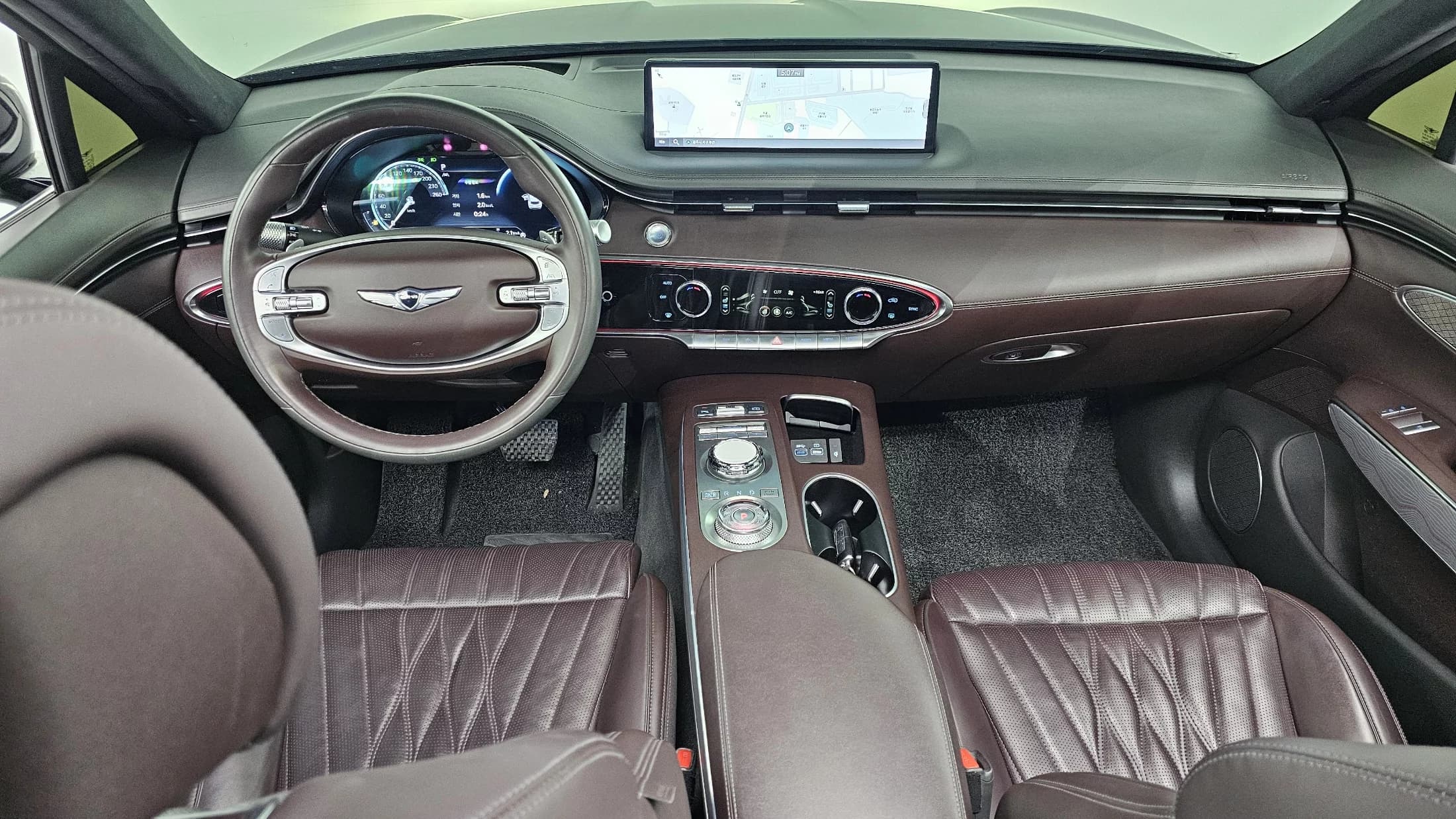 Genesis GV70 2.5T Gasoline AWD, 2021 г. 87320 км. — фото 7