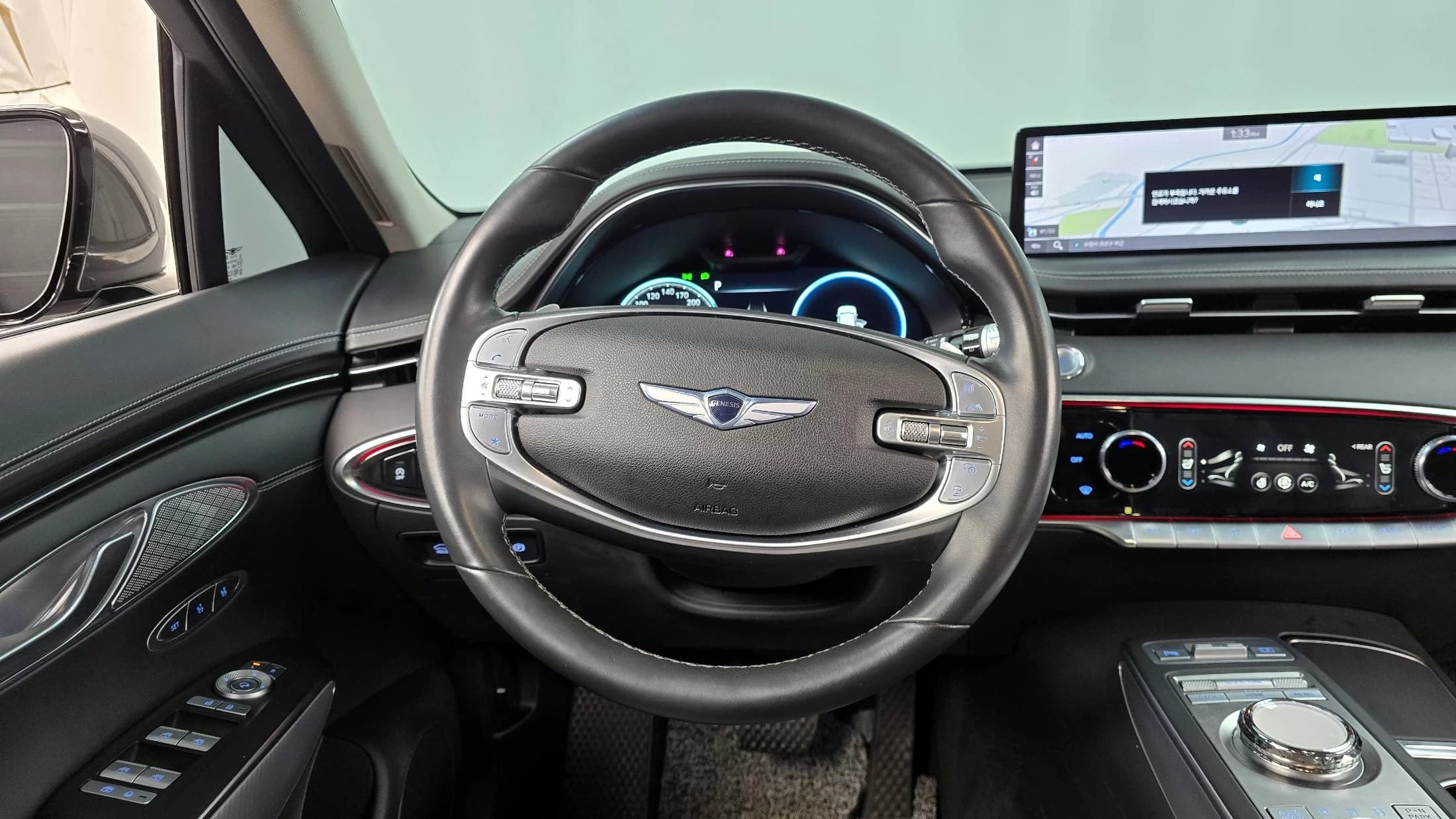 Genesis GV70 2.5T Gasoline AWD, 2021 г. 93289 км. — фото 13