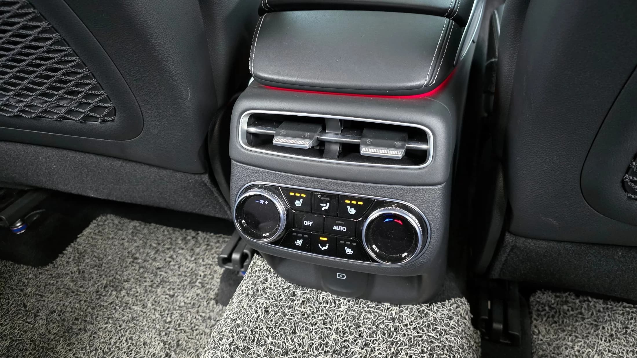 Genesis GV70 2.5T Gasoline AWD, 2021 г. 93289 км. — фото 19