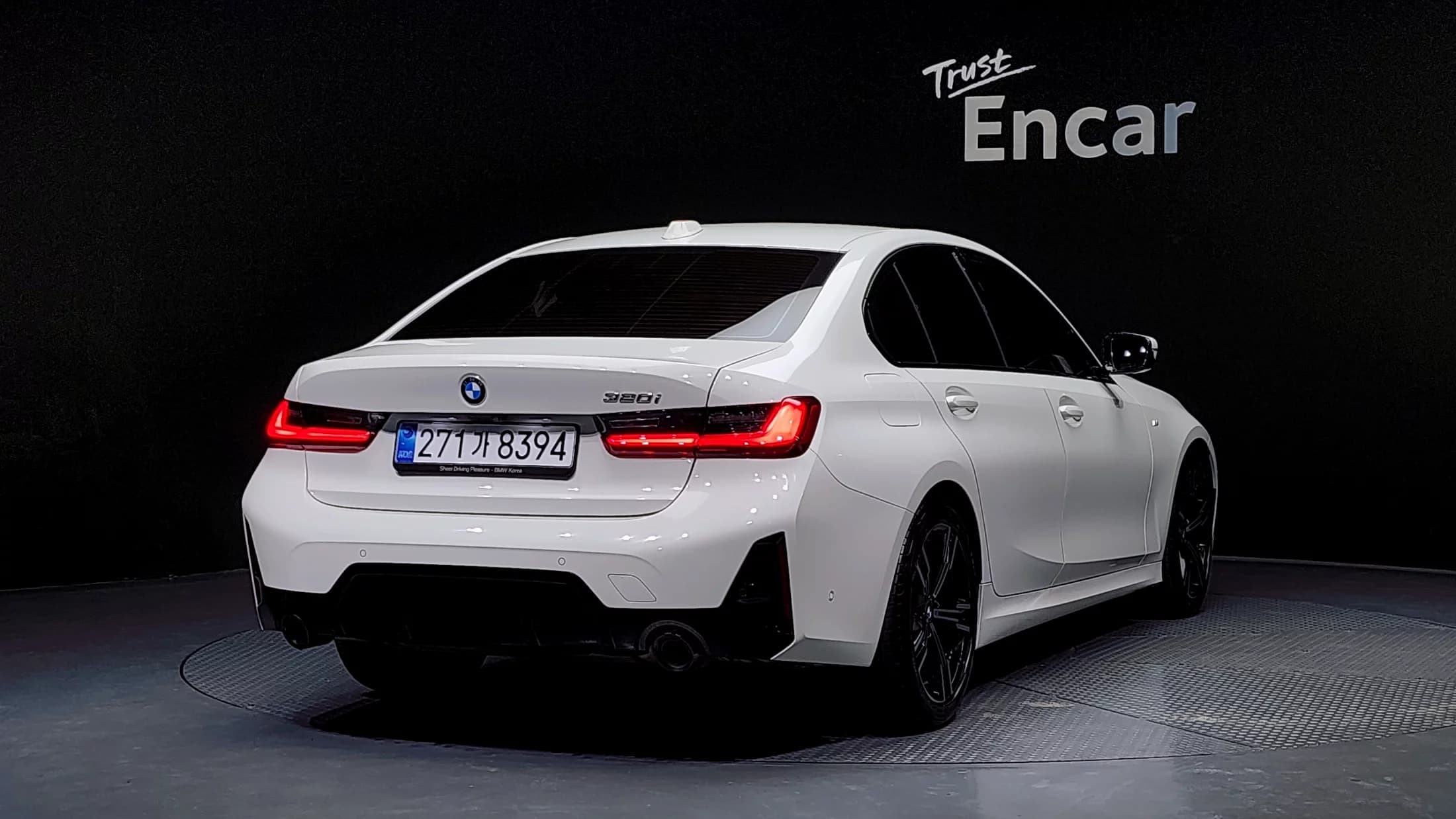 BMW 3-Series 320i M Sport, 2022 г. 12571 км. — фото 2