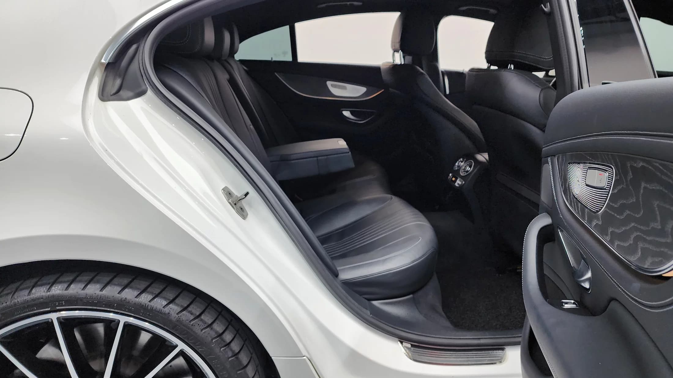 Mercedes-Benz CLS-Class CLS450 4MATIC AMG Line, 2021 г. 33257 км. — фото 12