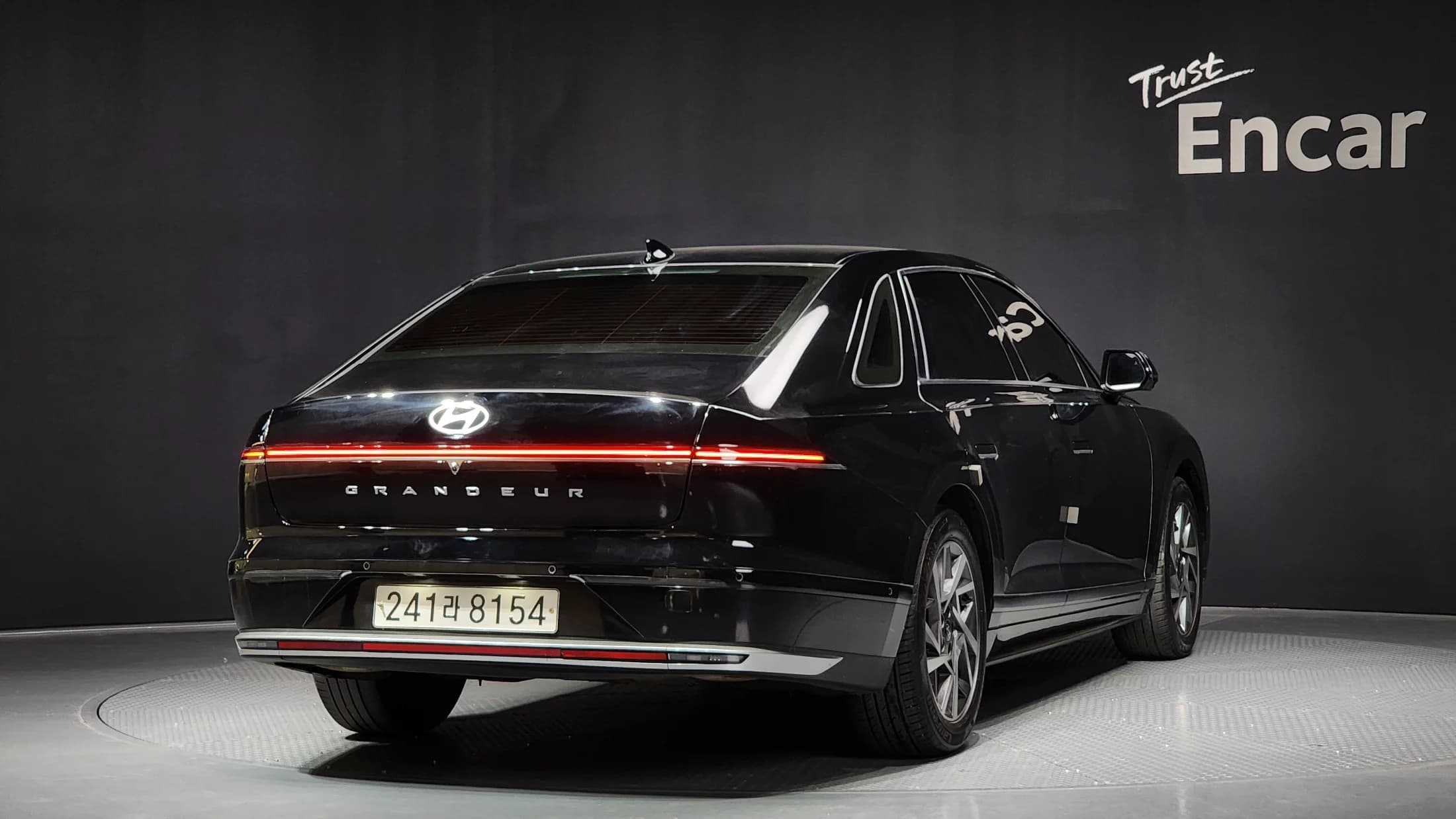 Hyundai Grandeur 2,5 Gasoline 2WD Exclusive, 2022 г. 73498 км. — фото 2