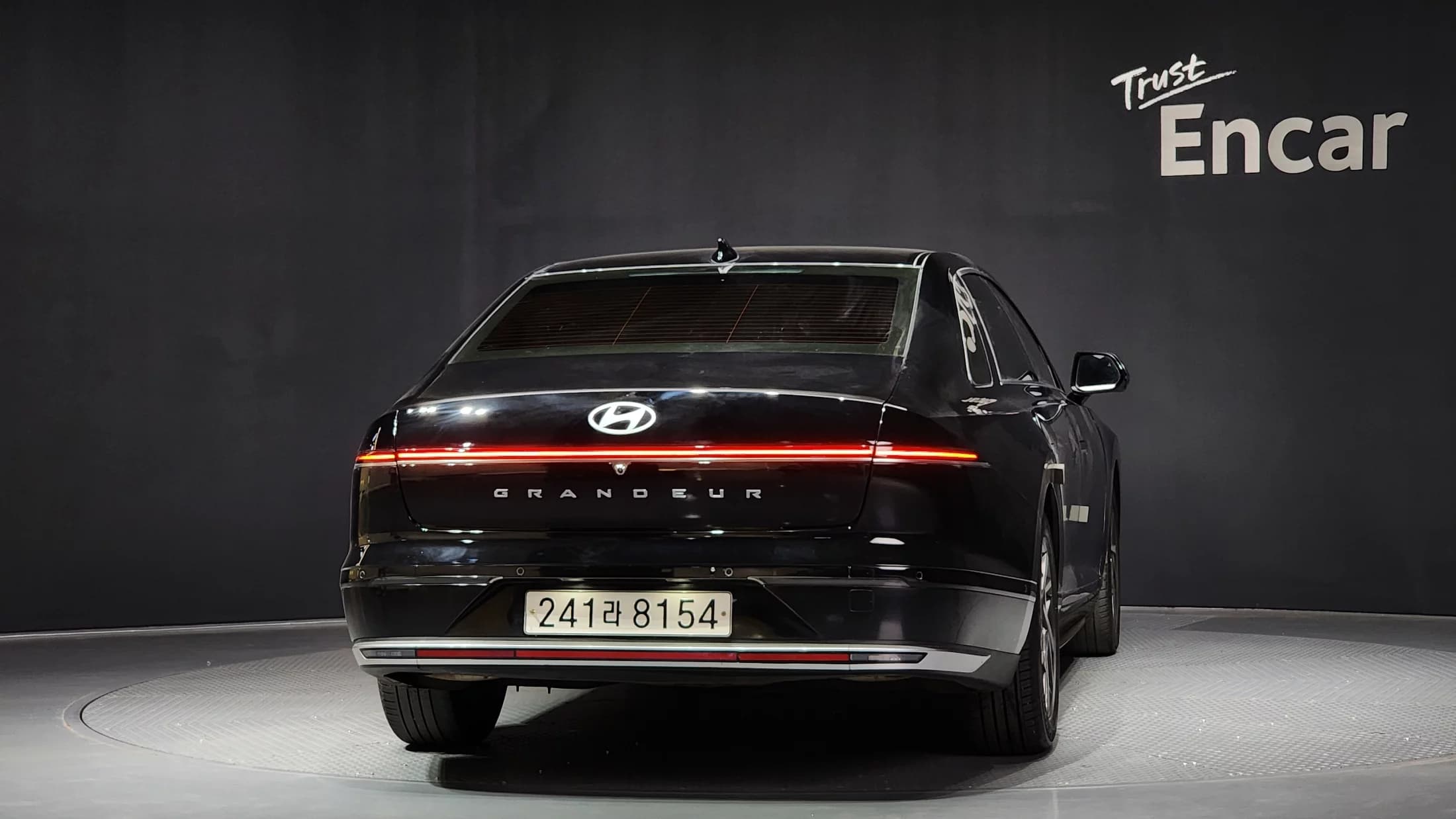 Hyundai Grandeur 2,5 Gasoline 2WD Exclusive, 2022 г. 73498 км. — фото 4