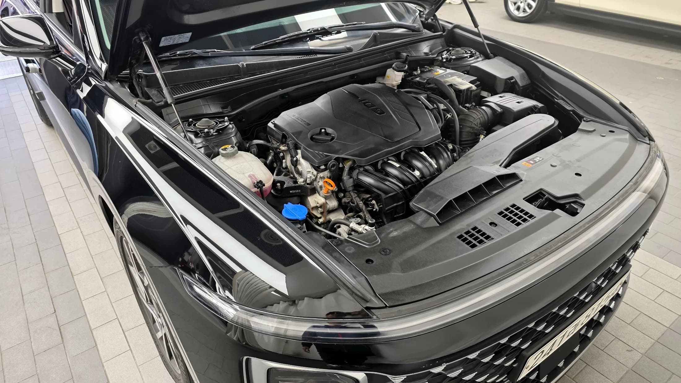 Hyundai Grandeur 2,5 Gasoline 2WD Exclusive, 2022 г. 73498 км. — фото 6