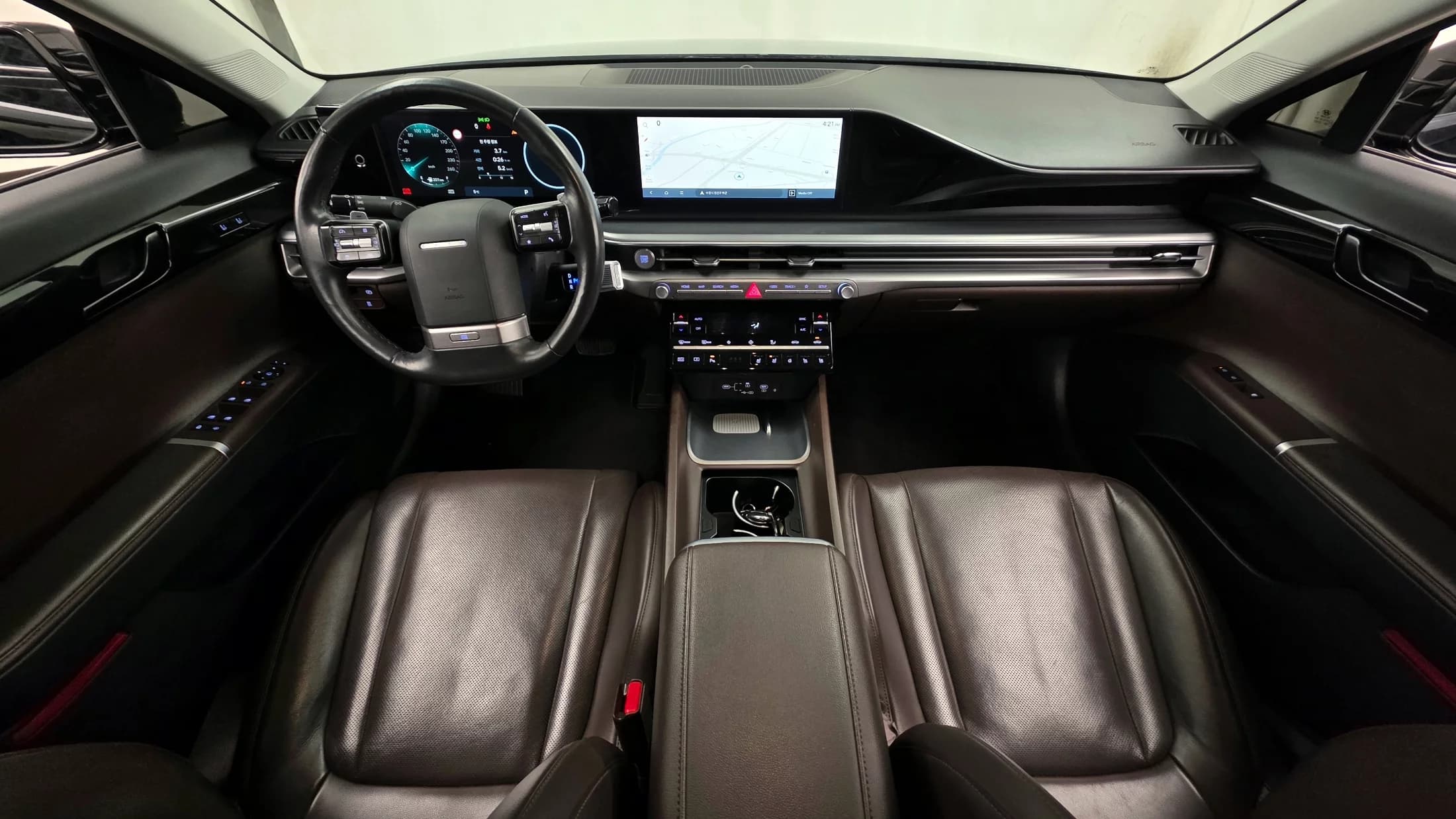 Hyundai Grandeur 2,5 Gasoline 2WD Exclusive, 2022 г. 73498 км. — фото 7