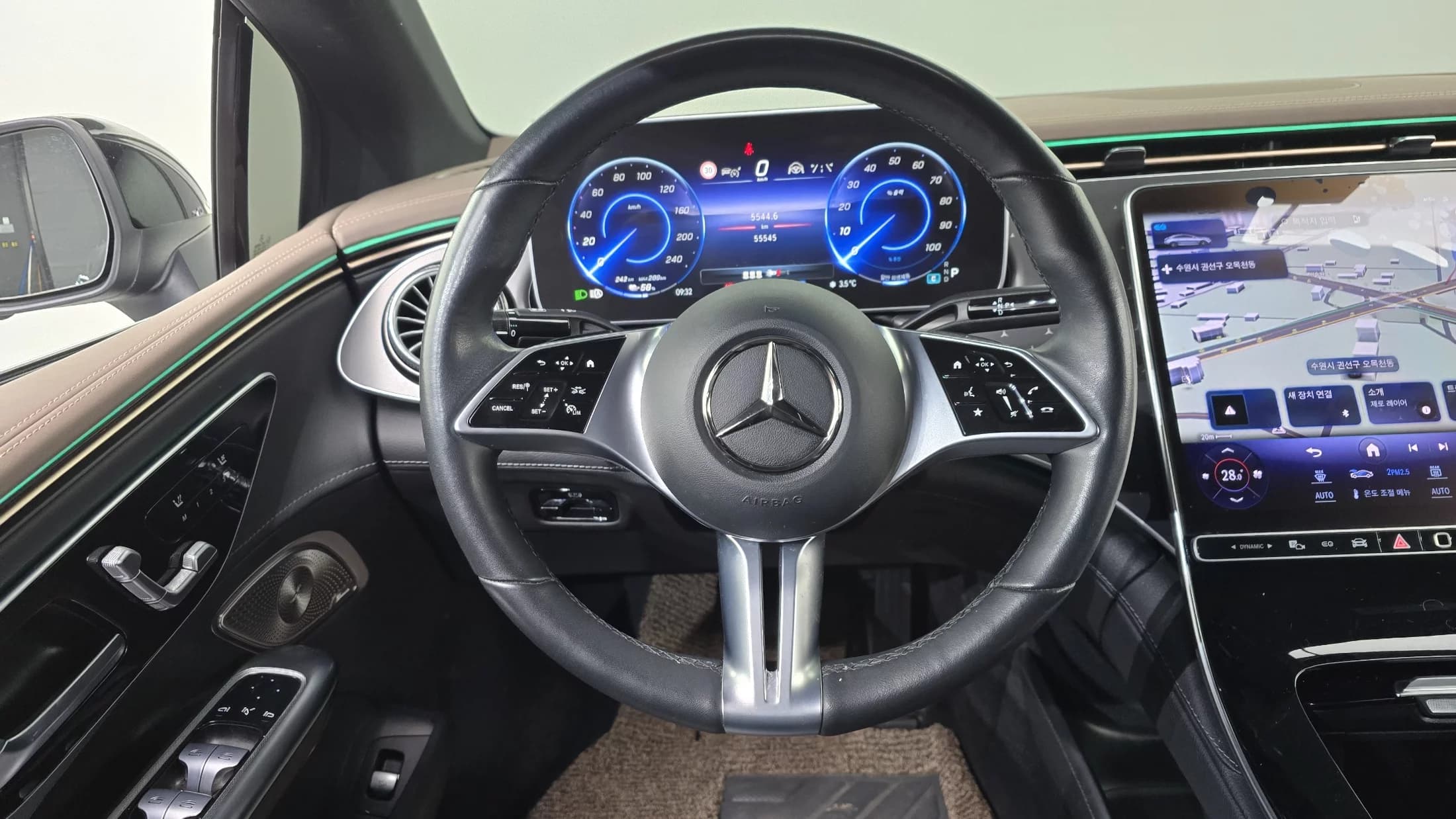 Mercedes-Benz EQE EQE350 4MATIC, электромобиль, 2023 г. 55663 км. — фото 13