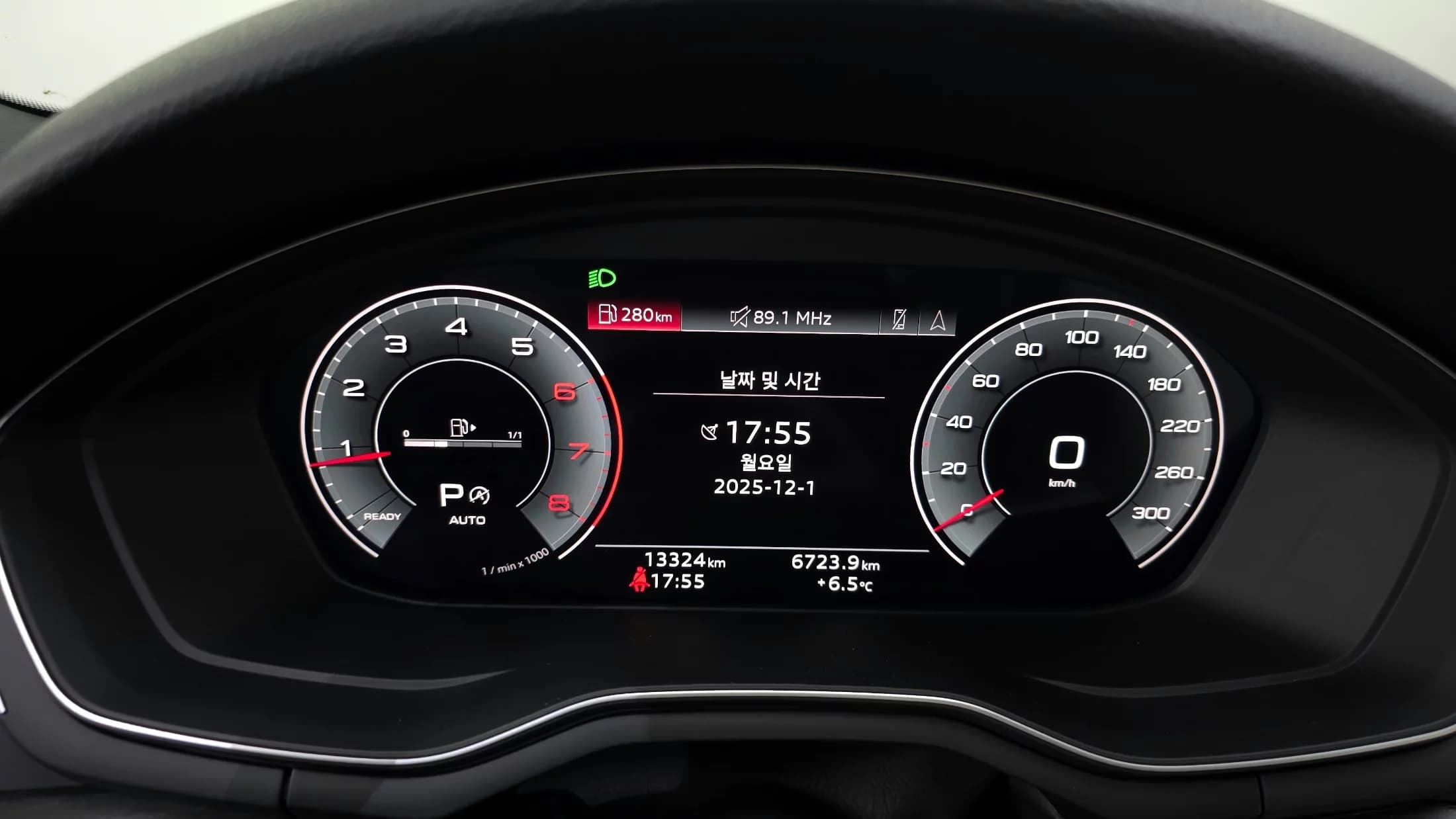 Audi A4 40 TFSI Premium, 2022 г. 13348 км. — фото 8