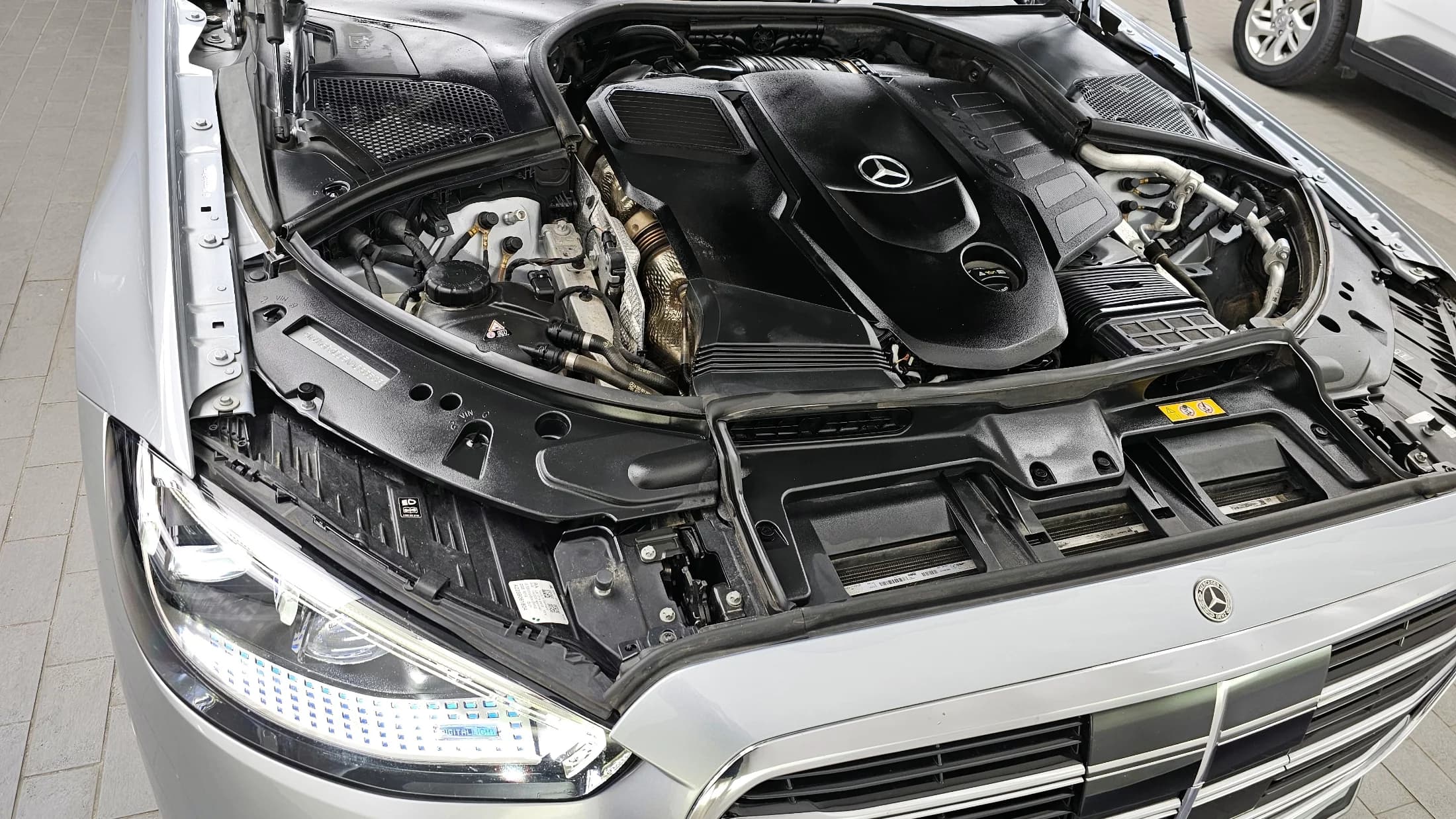 Mercedes-Benz S-Class S400 d 4MATIC, 2022 г. 65523 км. — фото 6