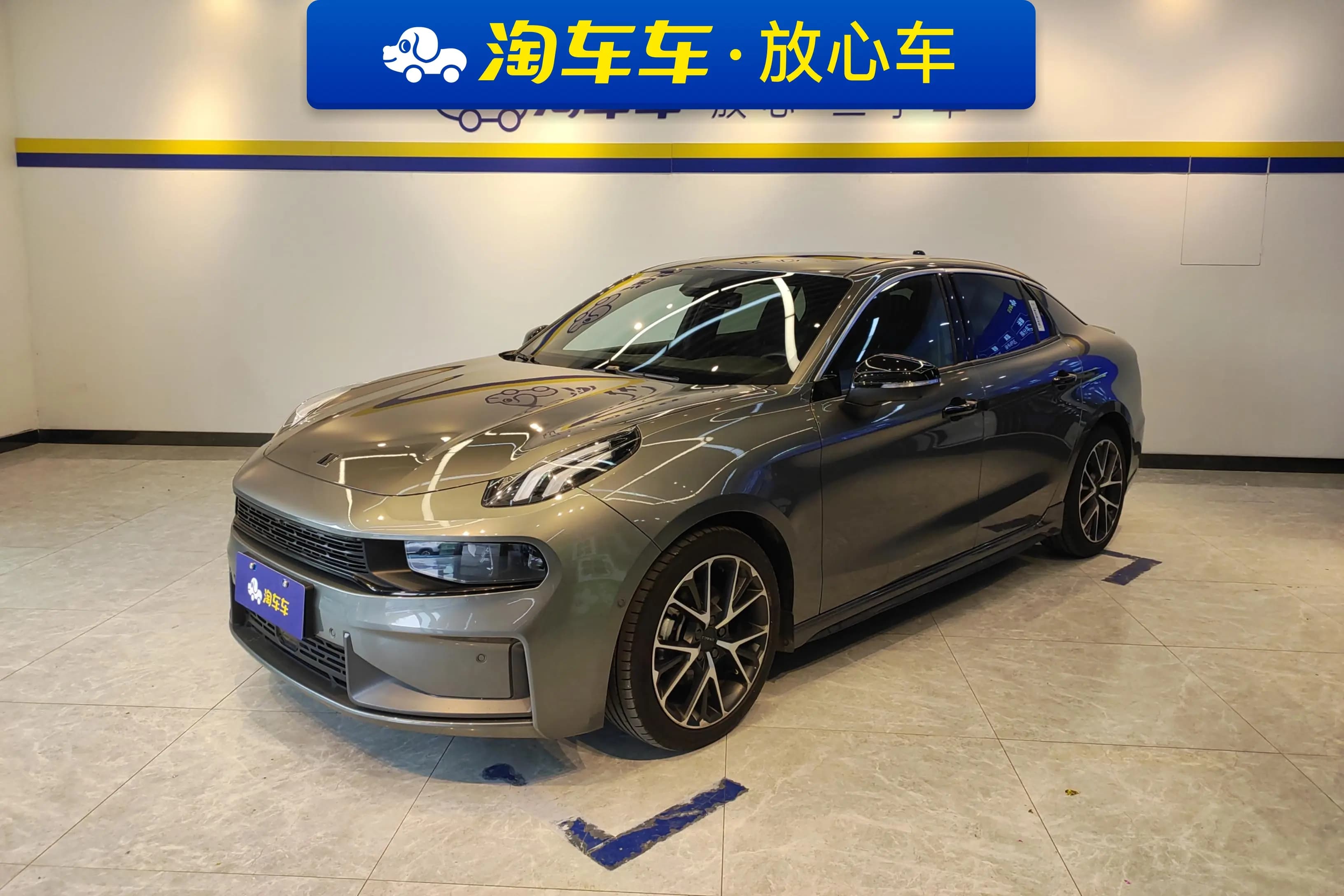 Lynk & Co 03 2021 г. 17496 км.