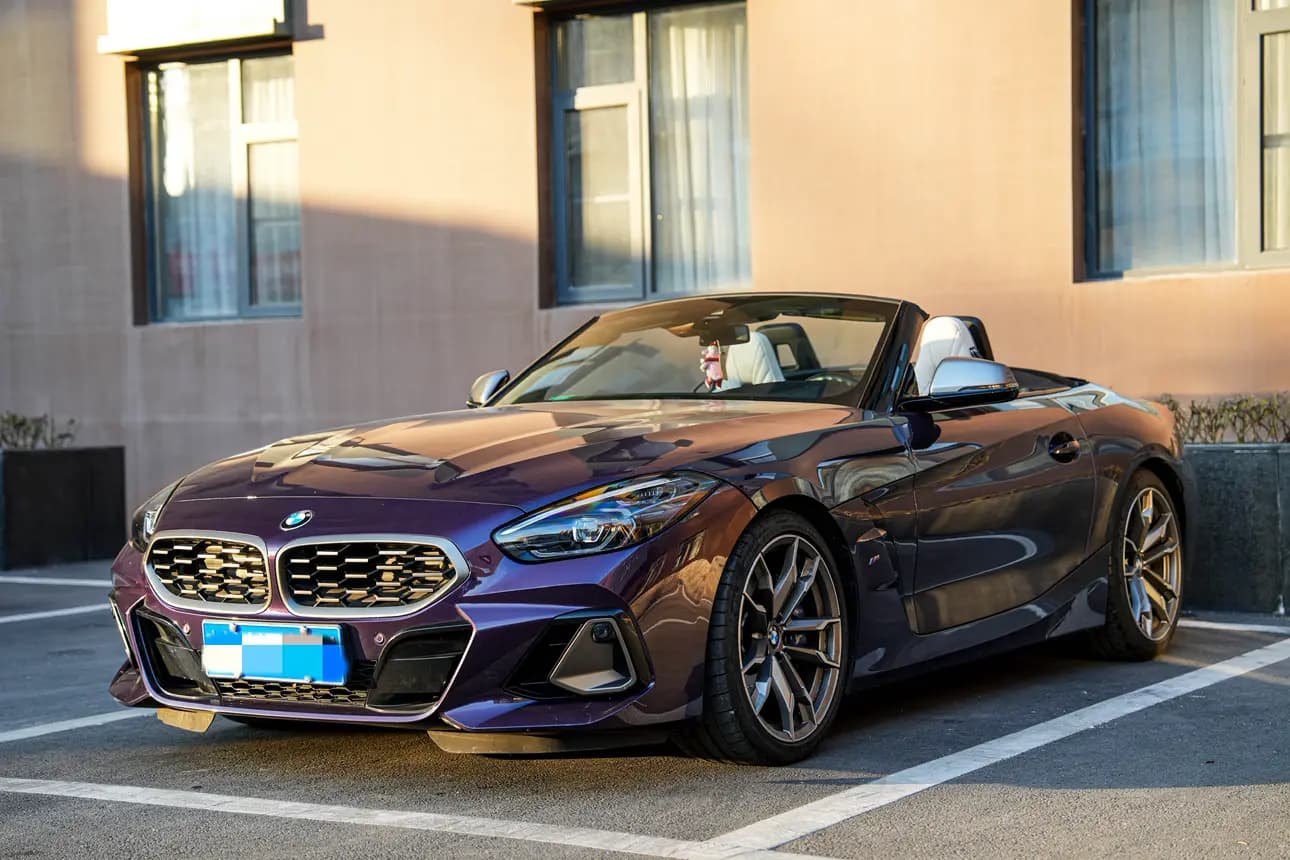 BMW Z4 2024 г. 19012 км.