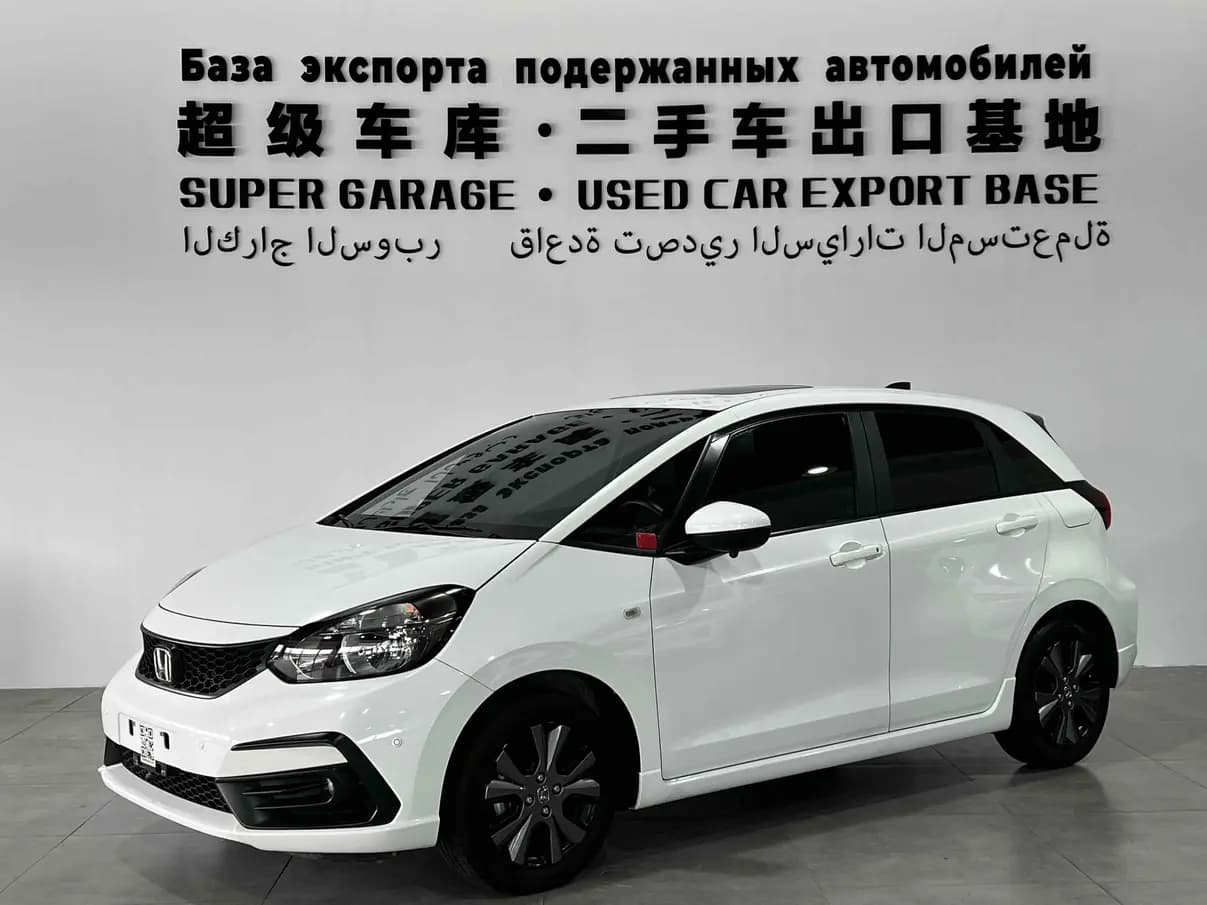 Honda Fit 2022 г. 10108 км.