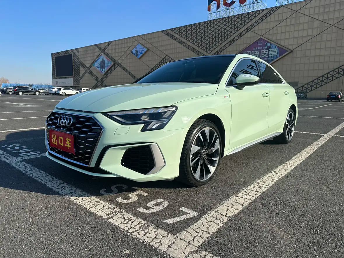Audi A3 2022 г. 27133 км.