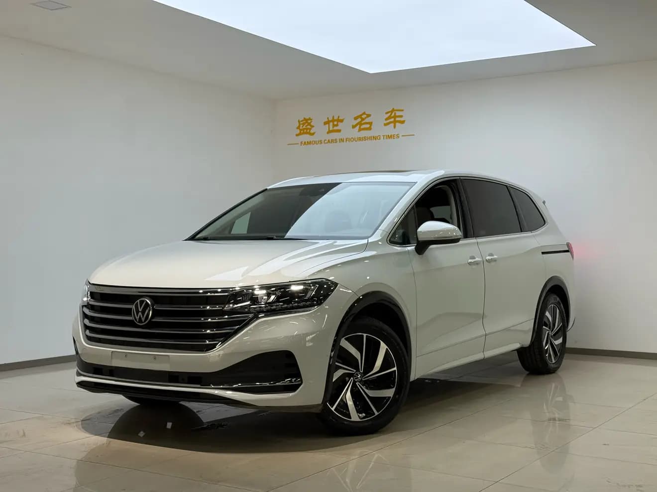 Volkswagen Weiran 2023 г. 76025 км.