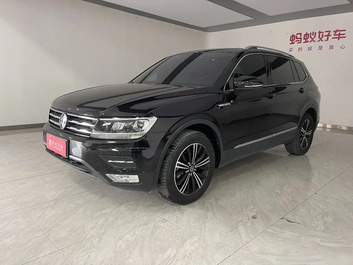 Volkswagen Tiguan L 2021 г. 67080 км.